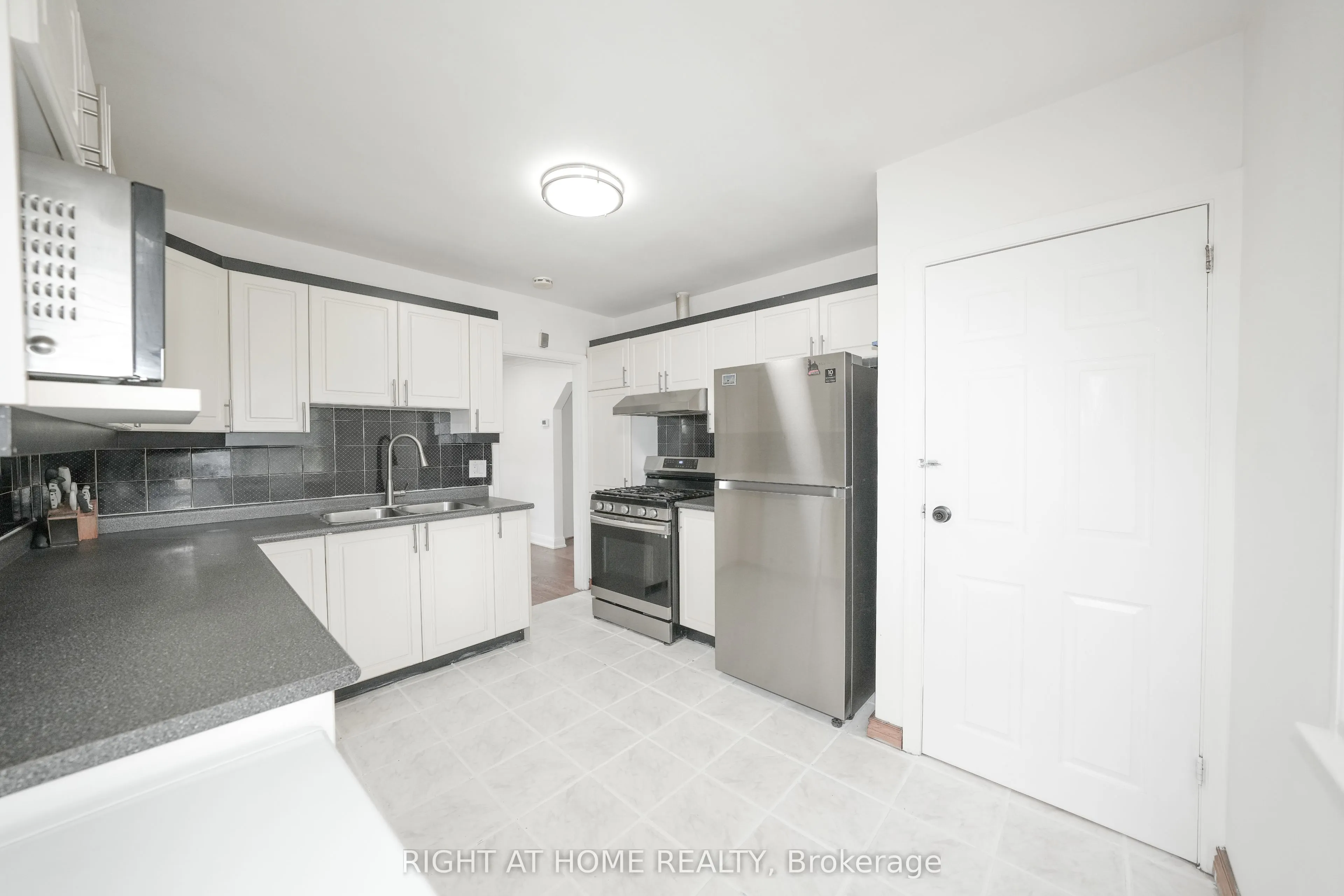 53 Cree Avenue