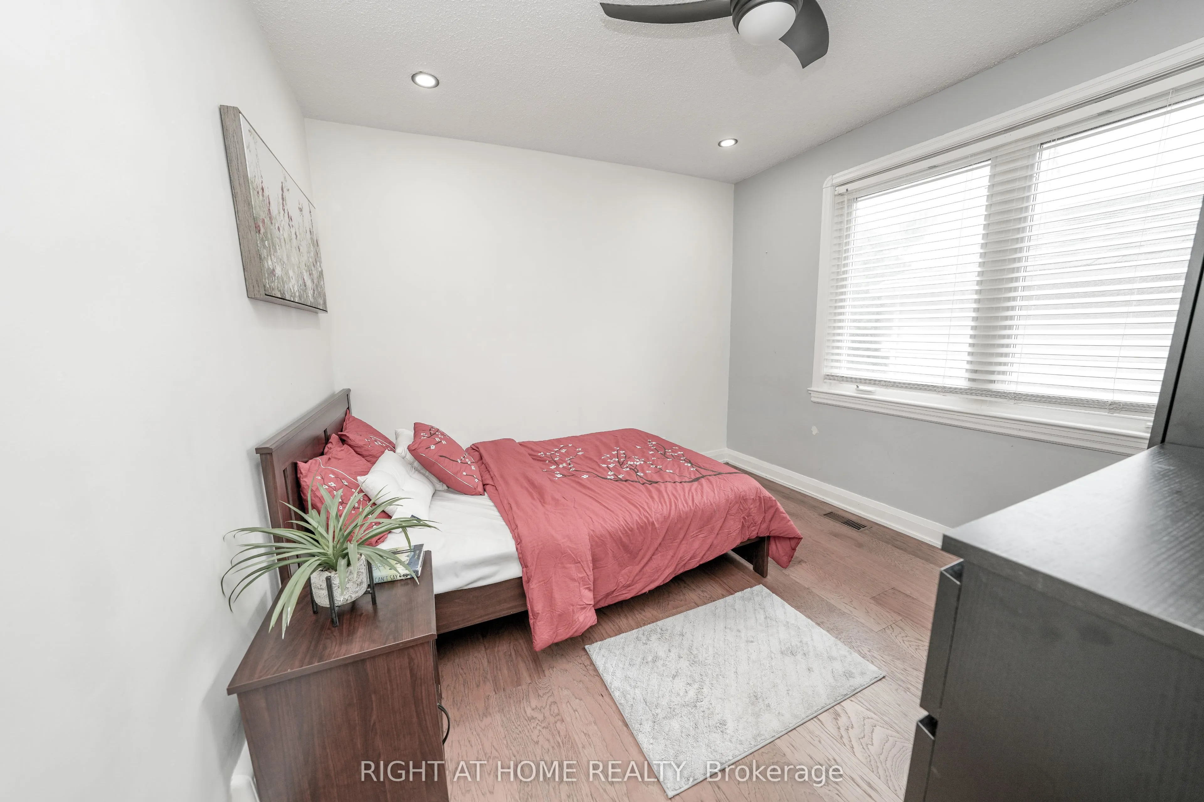 53 Cree Avenue