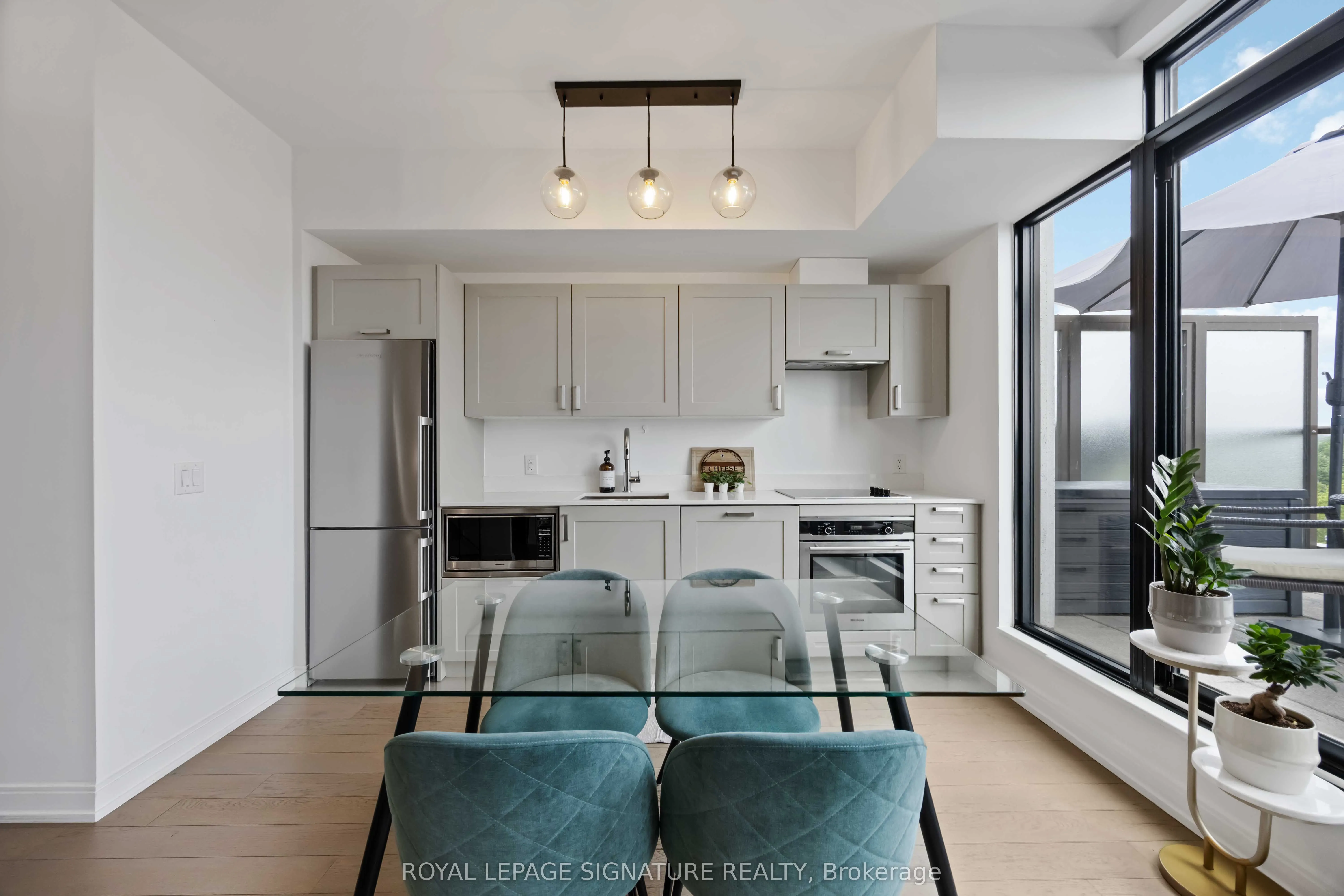 1100 Kingston Road, #513