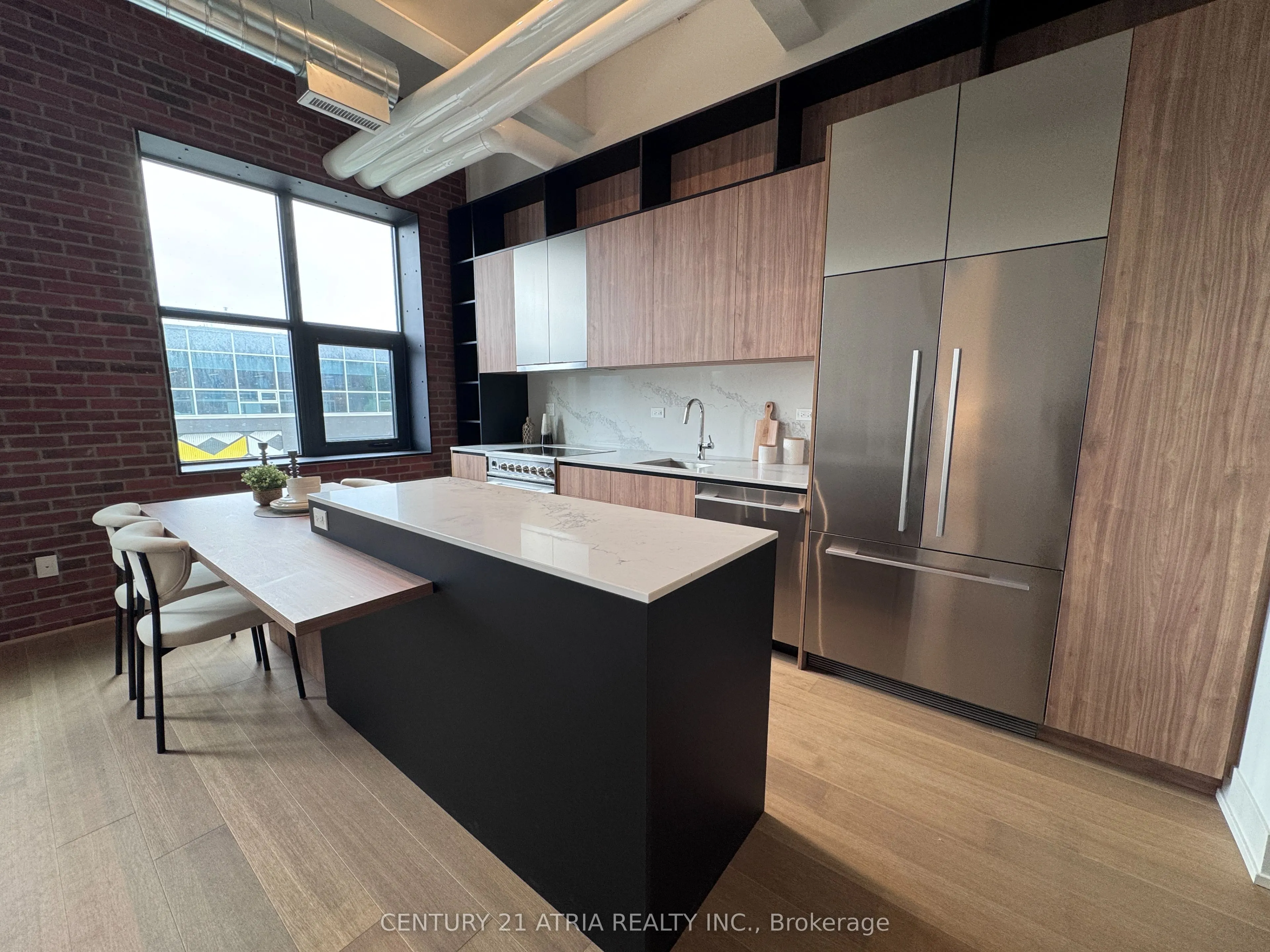 150 Logan Avenue, #505