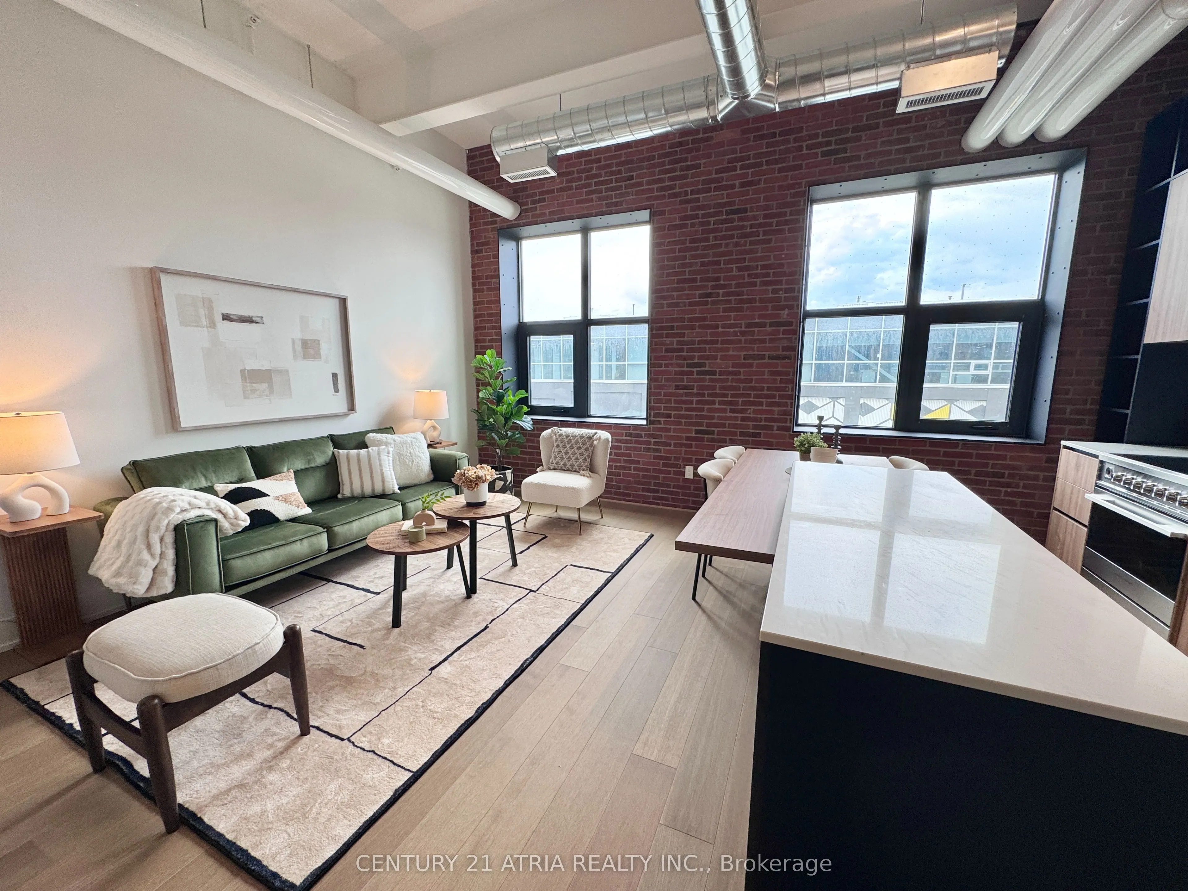 150 Logan Avenue, #505