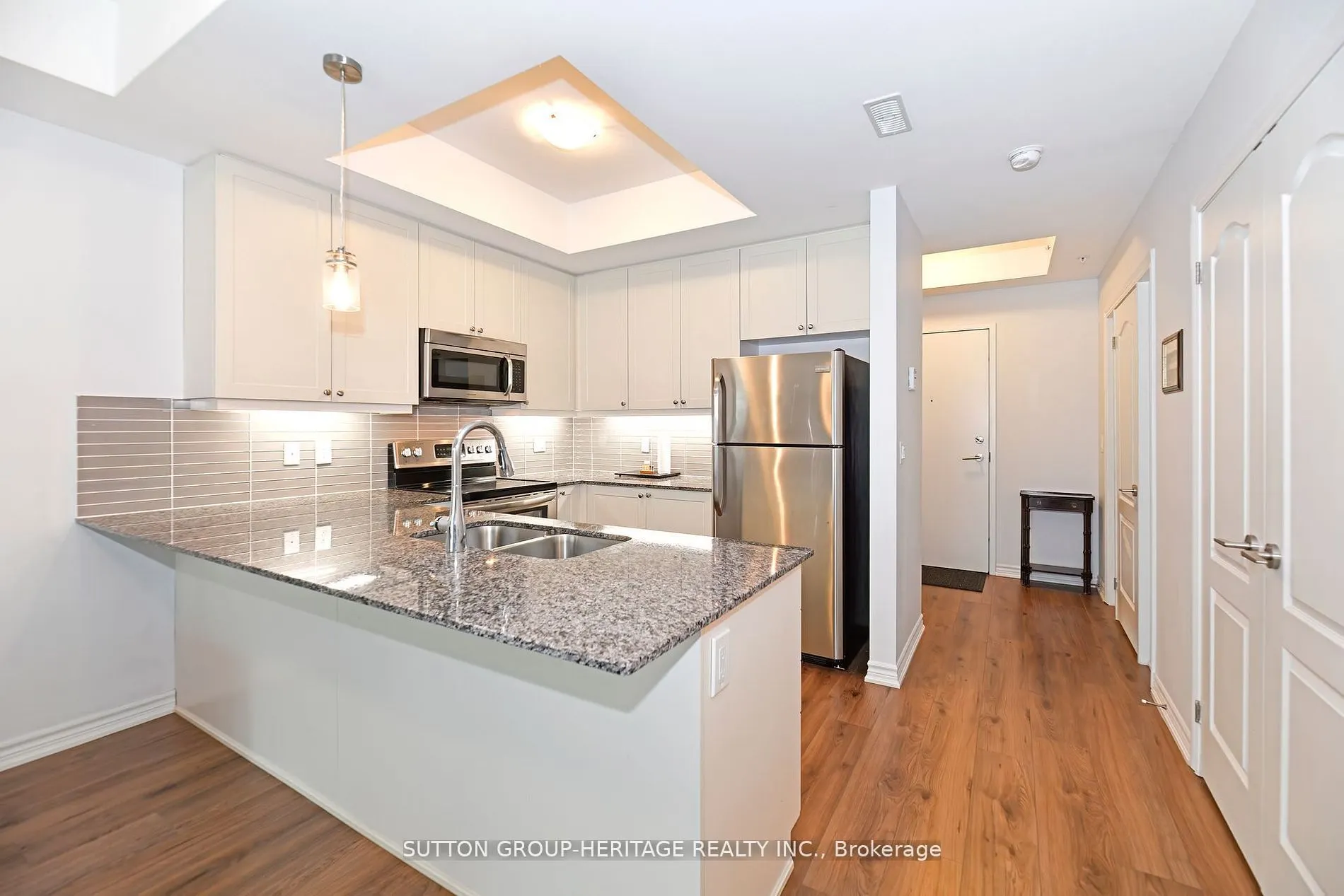 670 Gordon Street S, #103