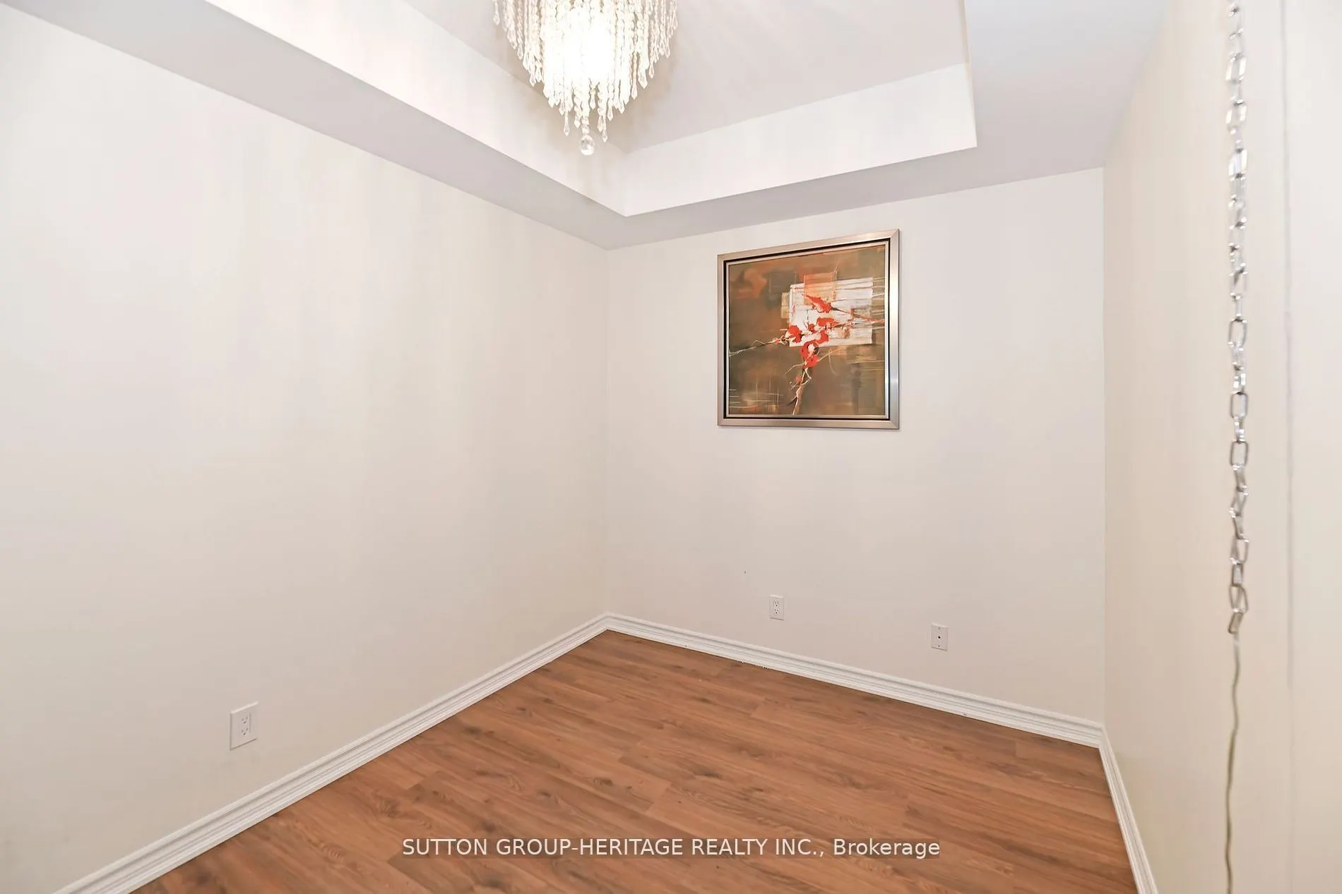 670 Gordon Street S, #103