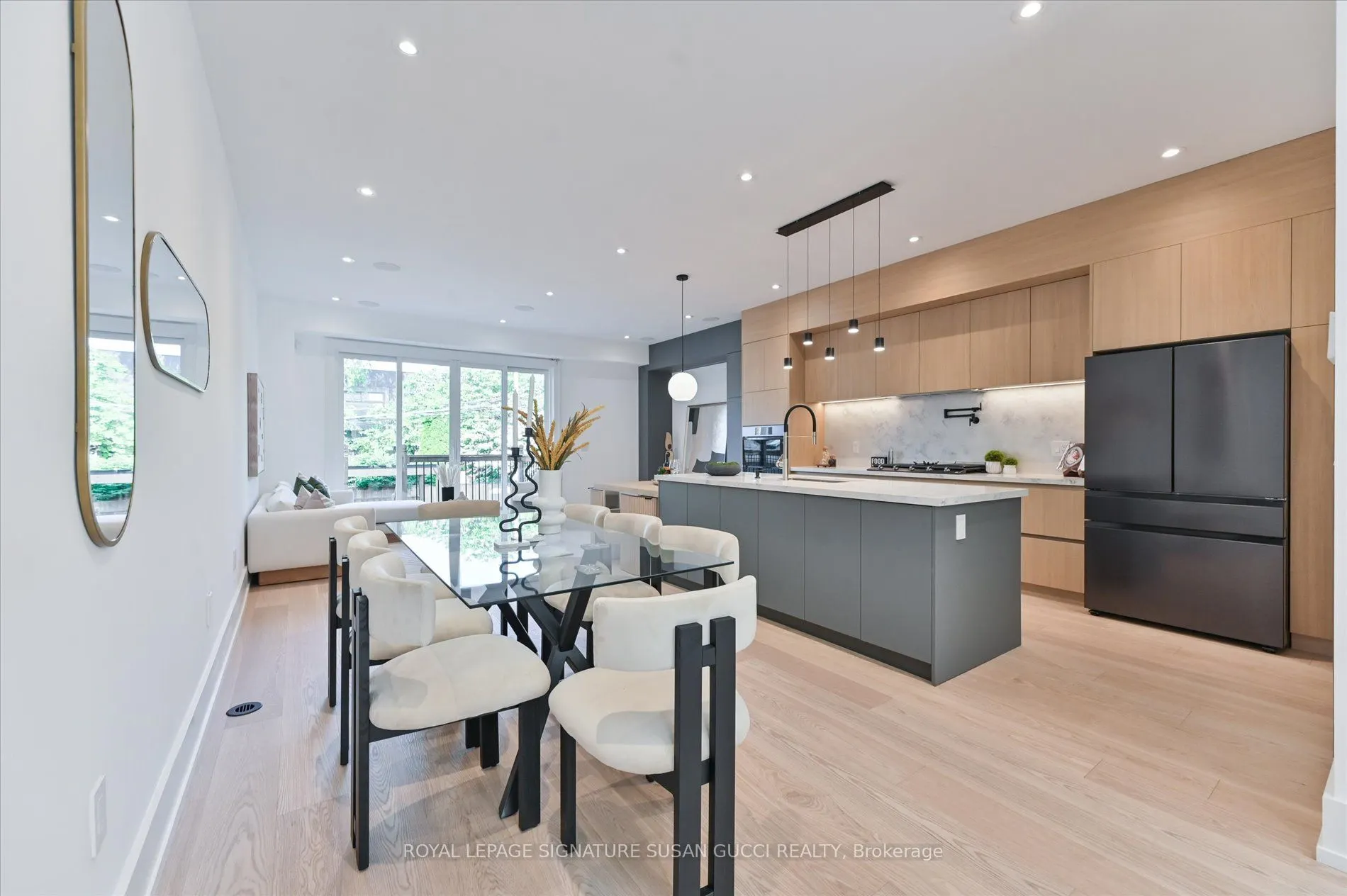 24 Elmsdale Road