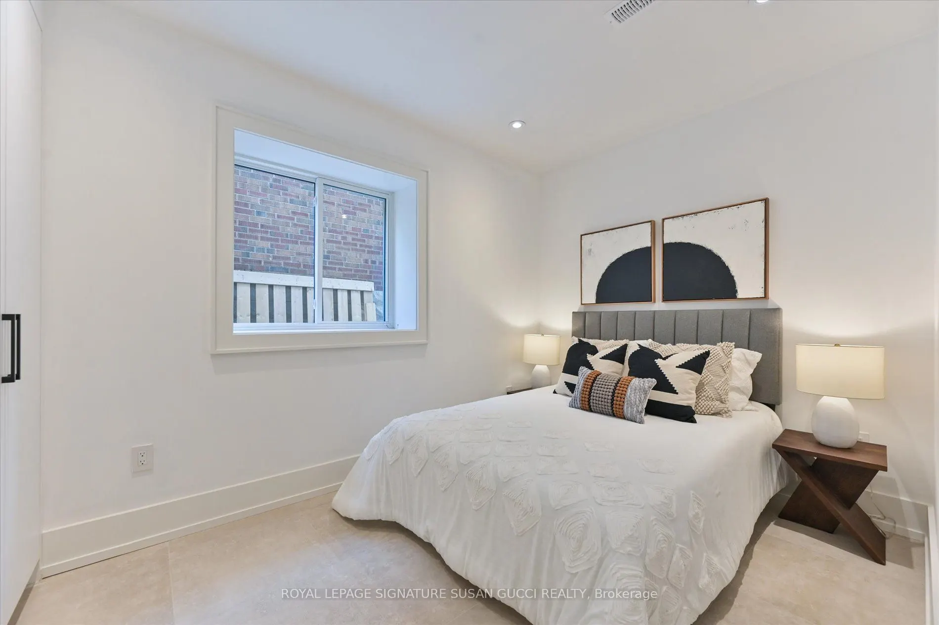 24 Elmsdale Road