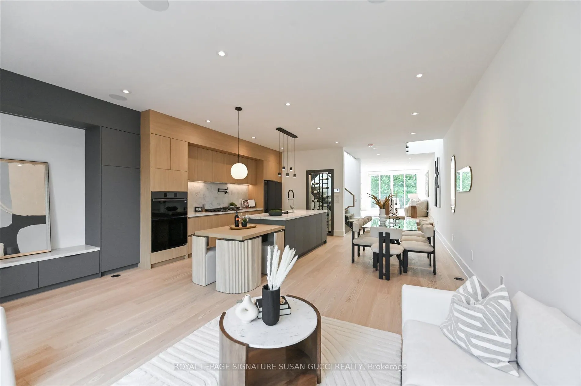 24 Elmsdale Road