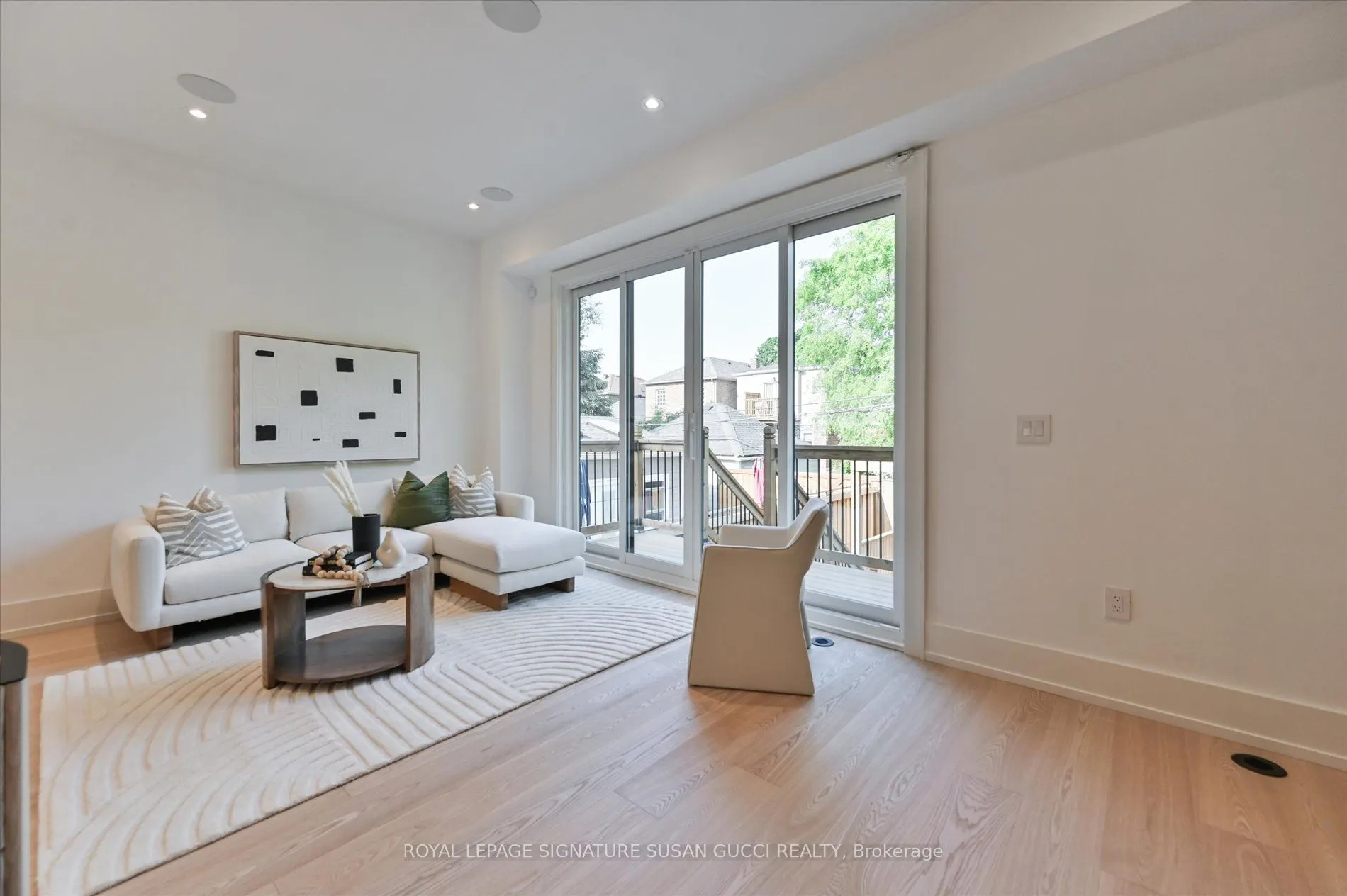 24 Elmsdale Road