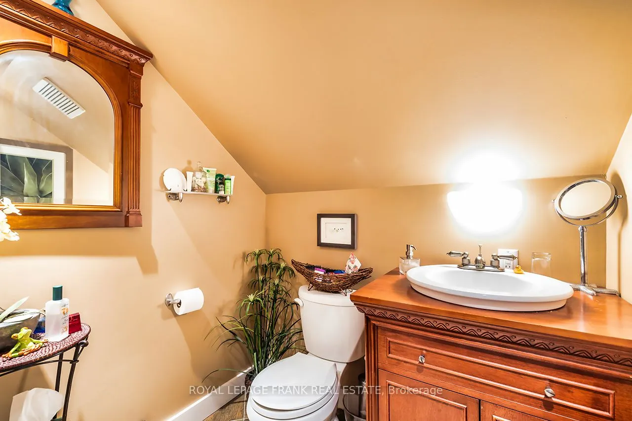 1361 Highway 7A