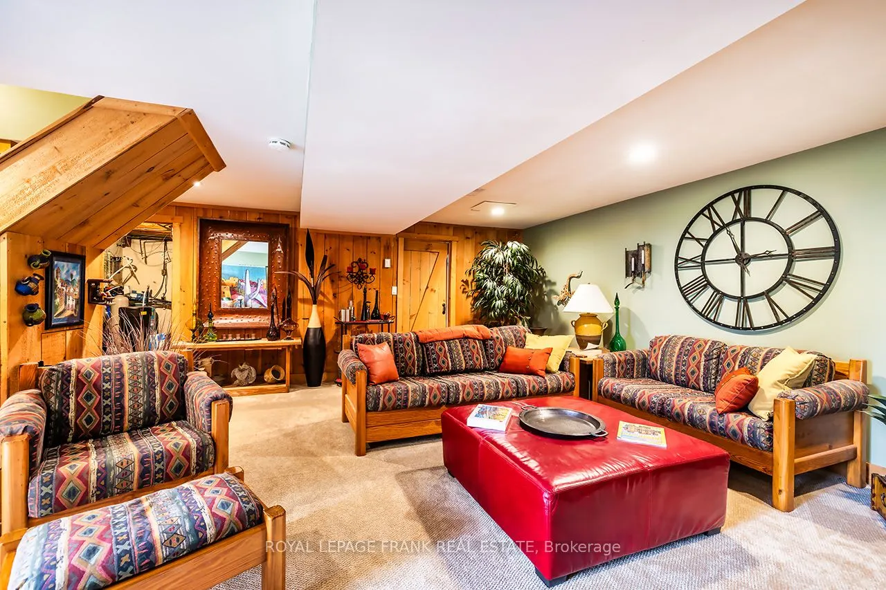 1361 Highway 7A