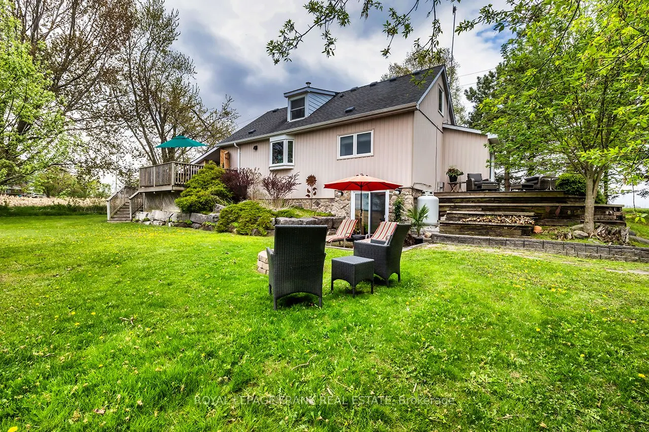 1361 Highway 7A