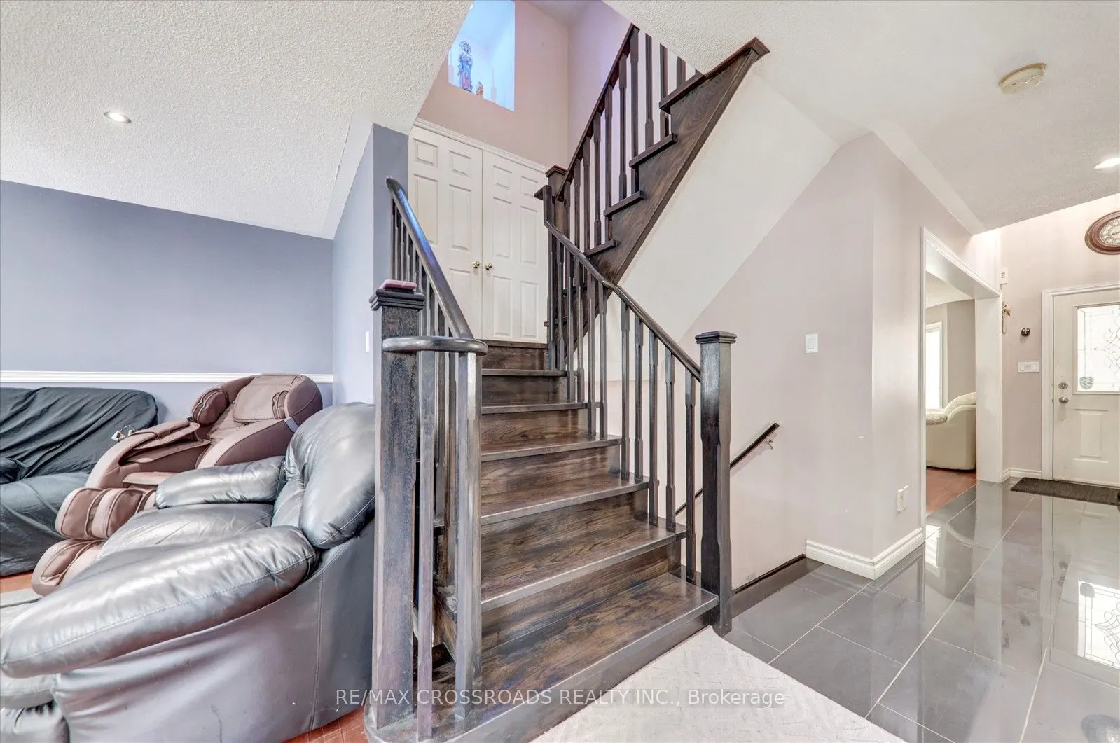 33 Greenhalf Drive