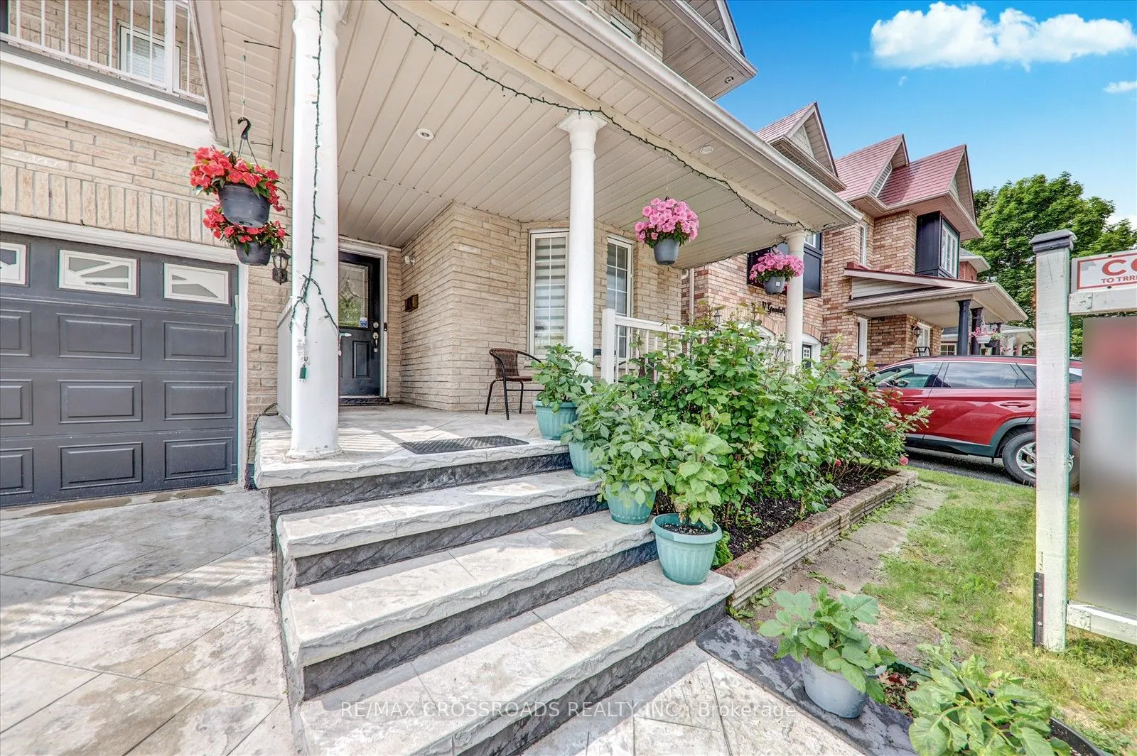33 Greenhalf Drive