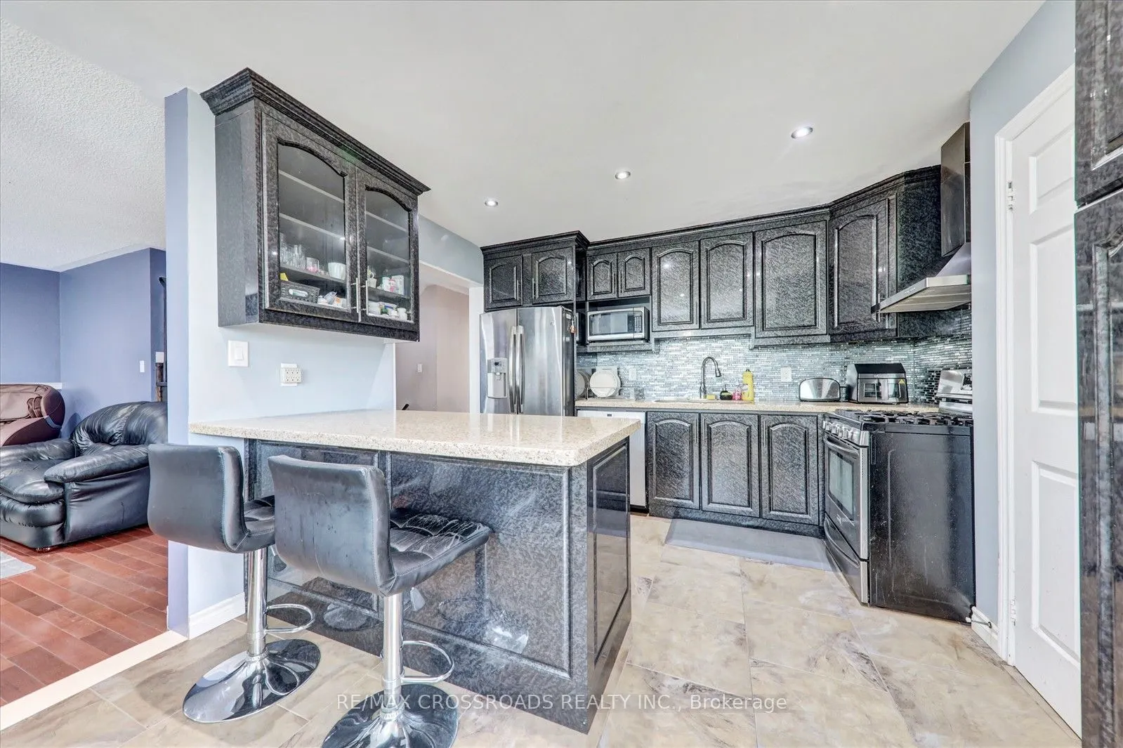 33 Greenhalf Drive