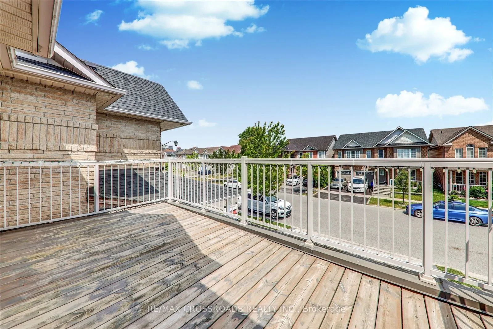 33 Greenhalf Drive