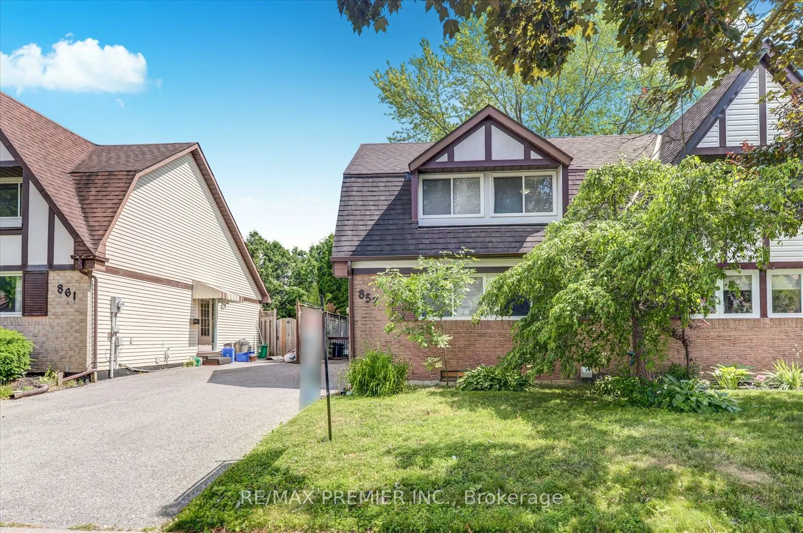 857 Traddles Avenue