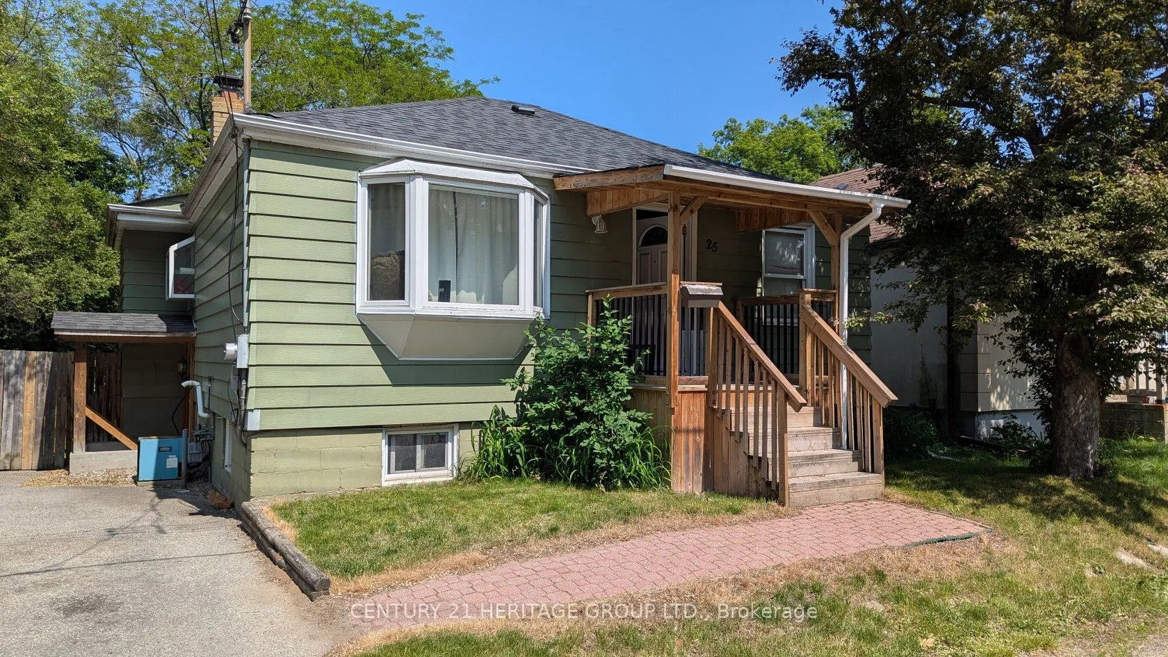 25 Bush Drive