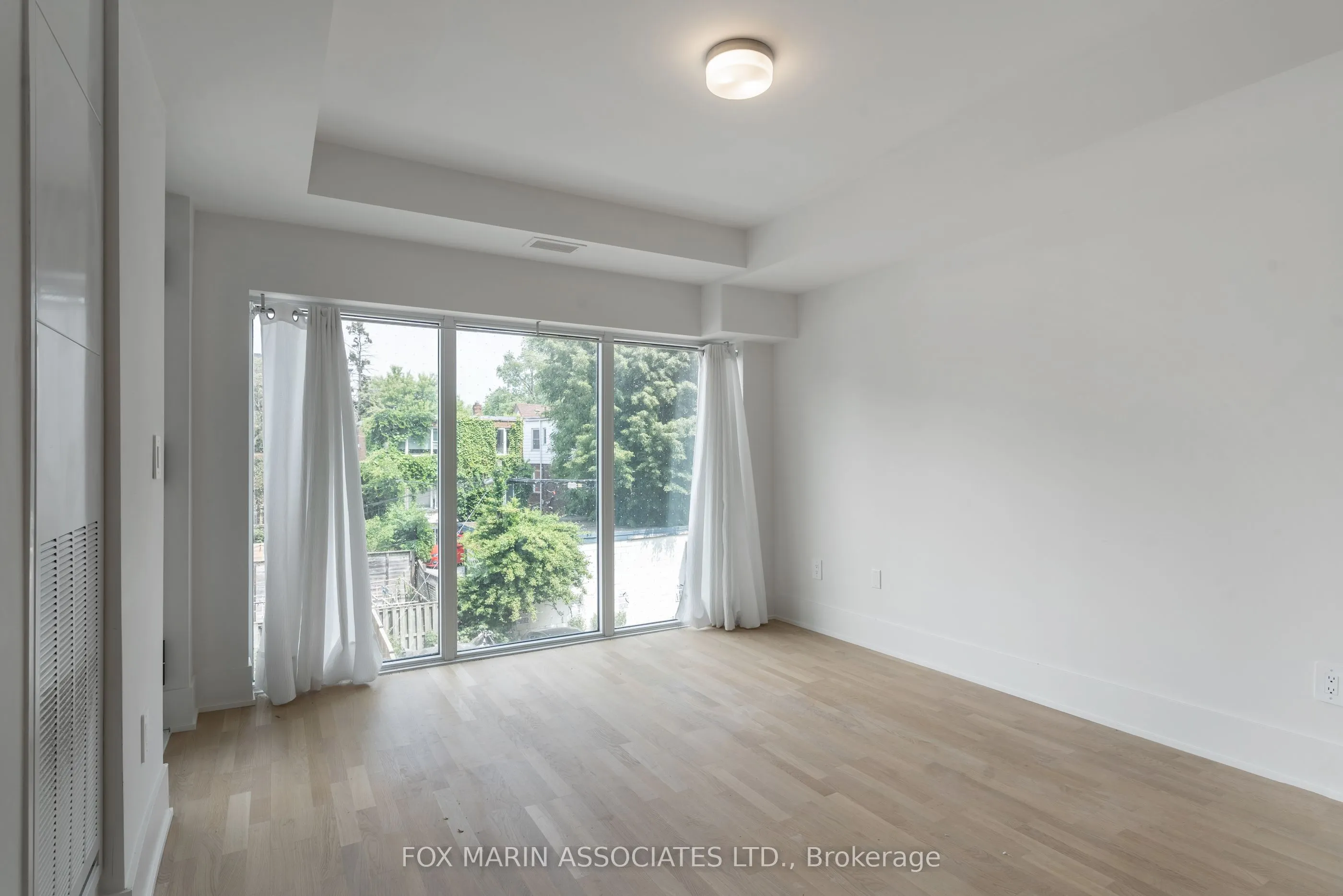 495 Logan Avenue, #206
