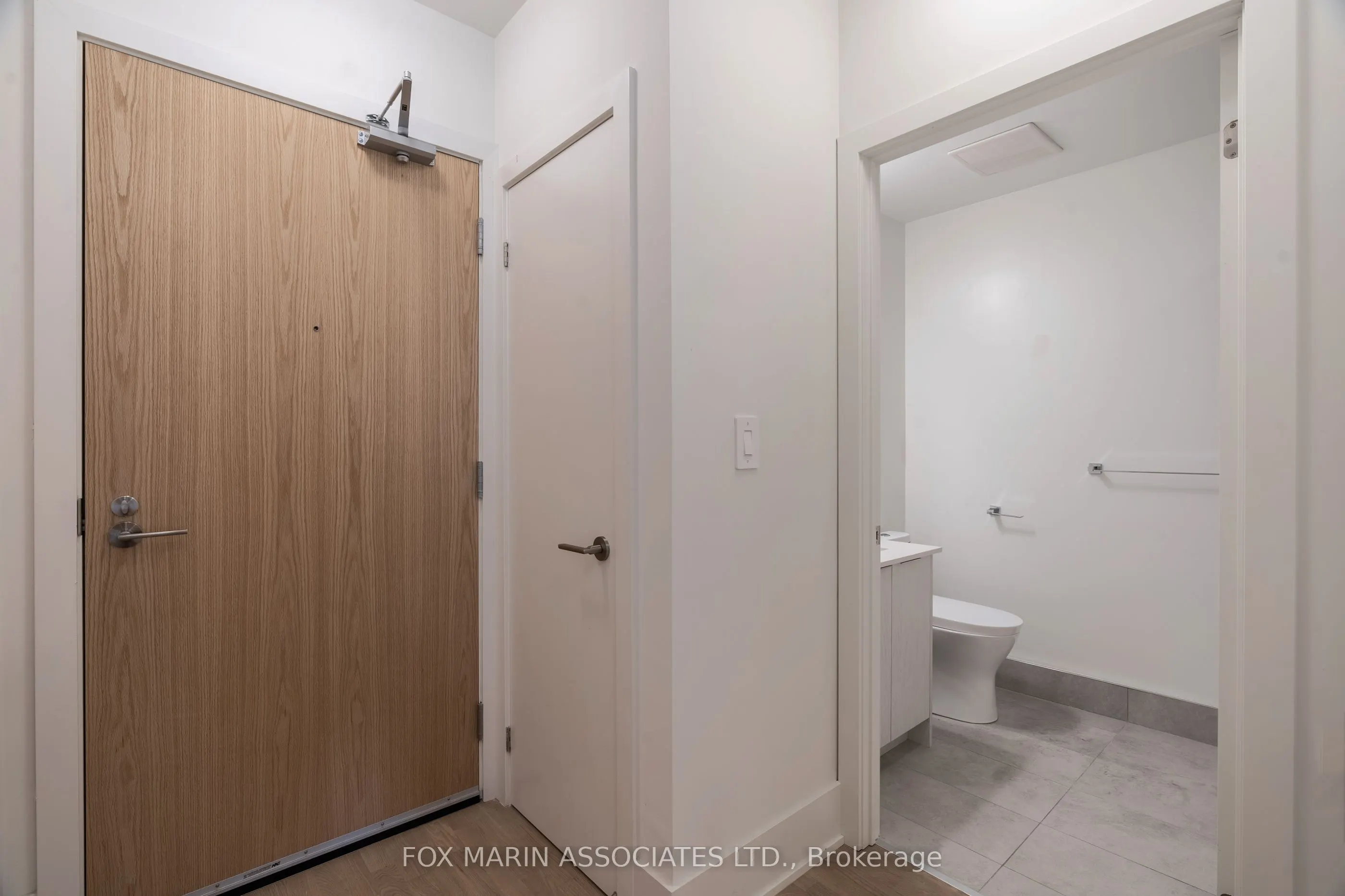 495 Logan Avenue, #206