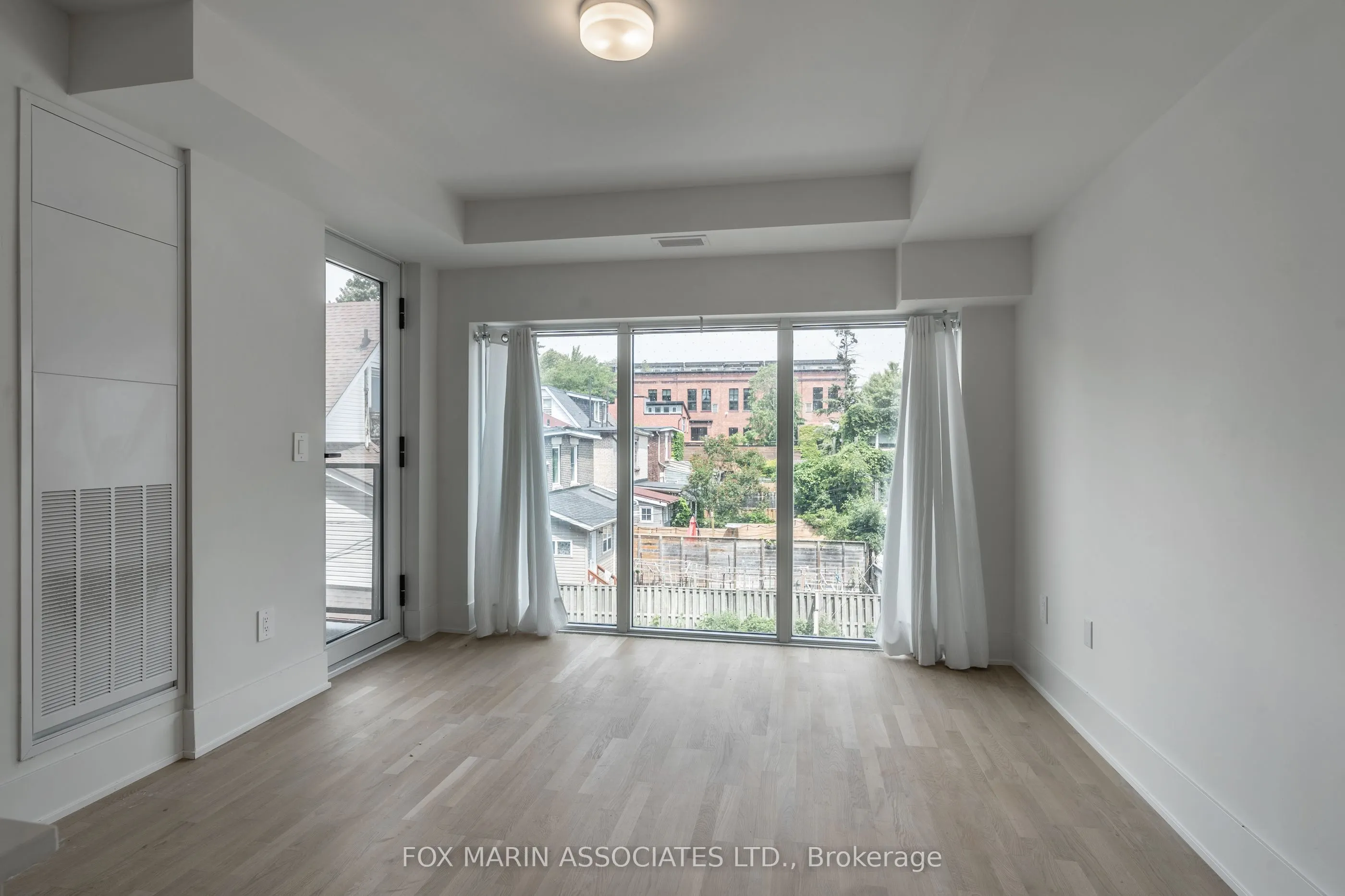 495 Logan Avenue, #206