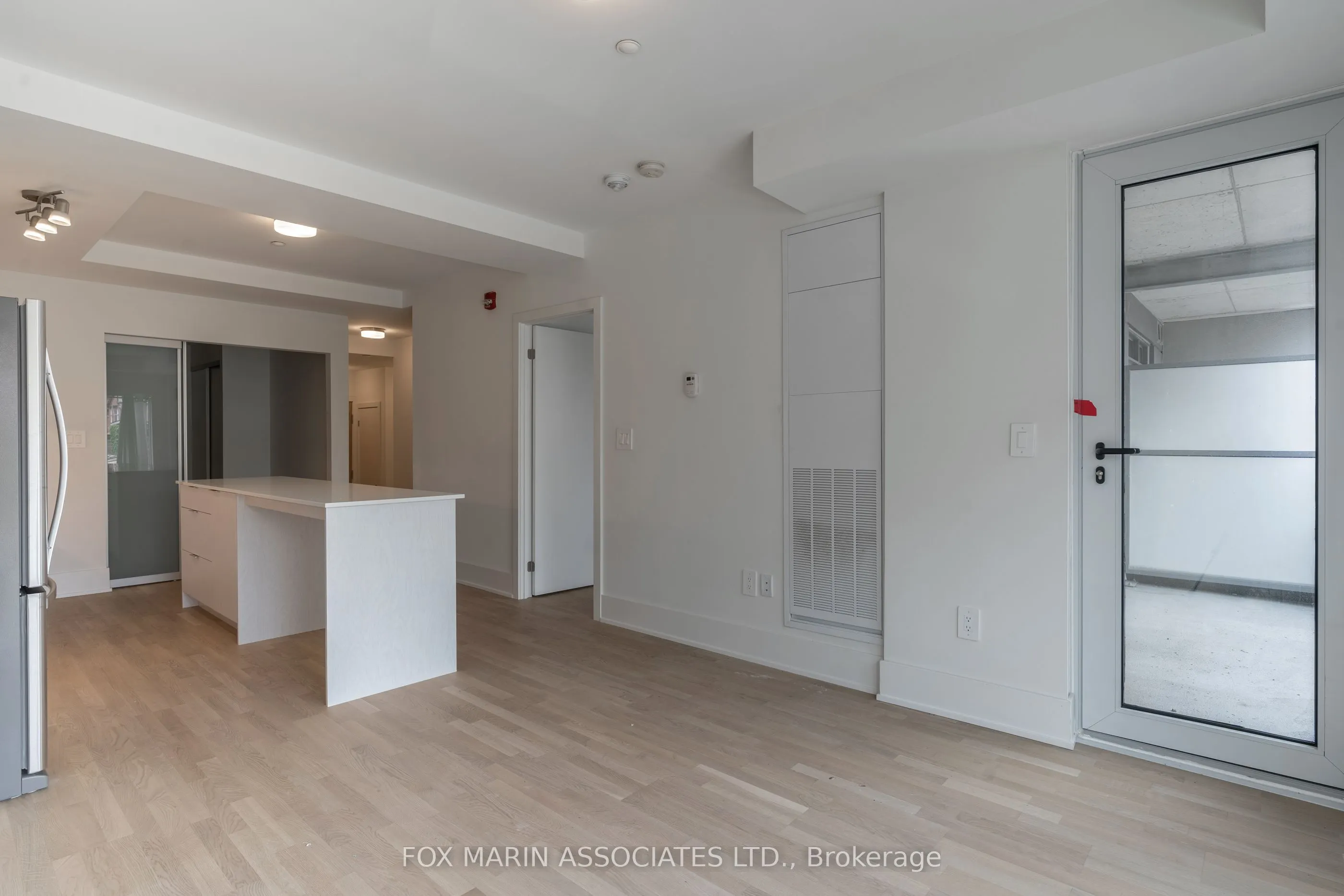 495 Logan Avenue, #206