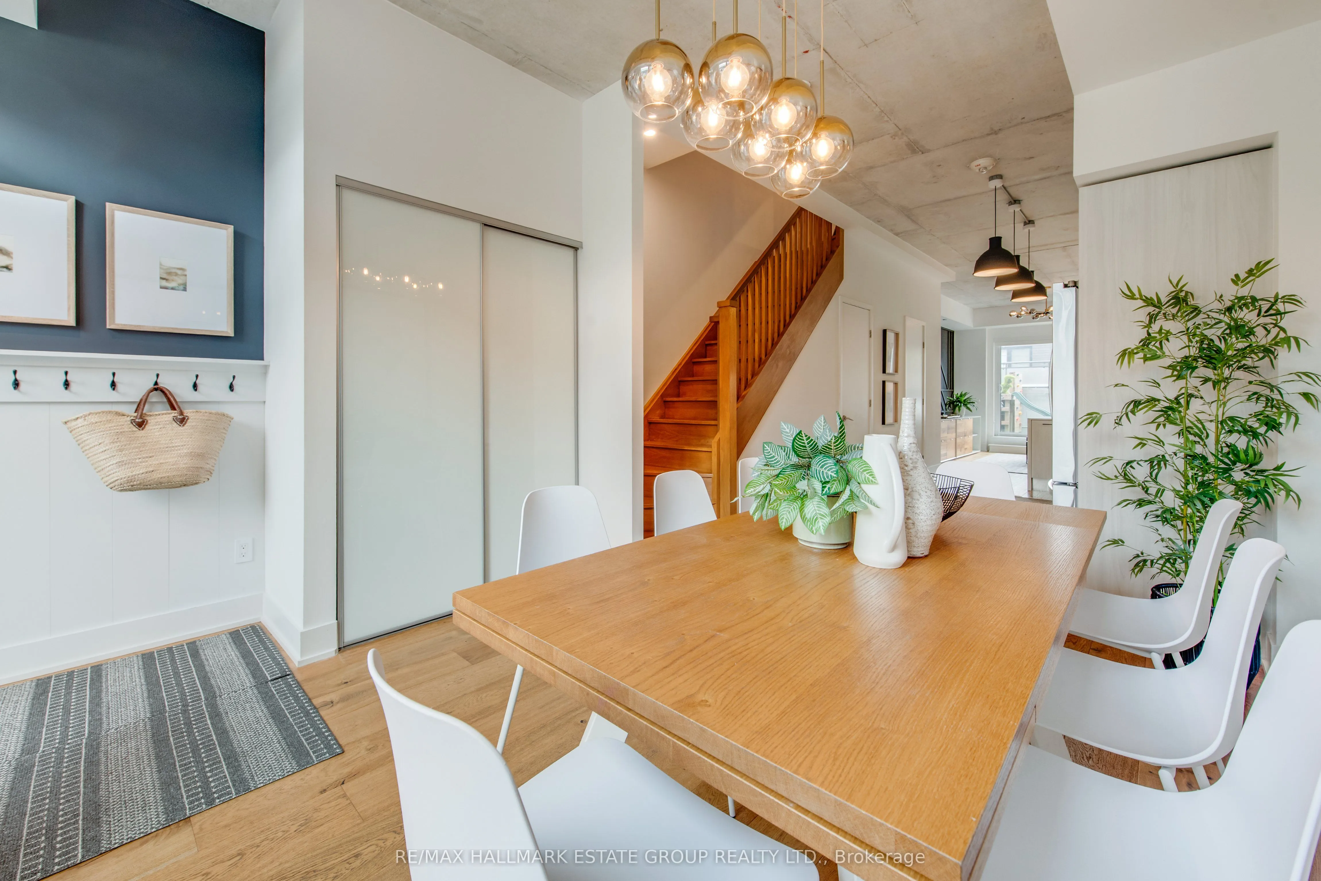 673 Kingston Road, #12