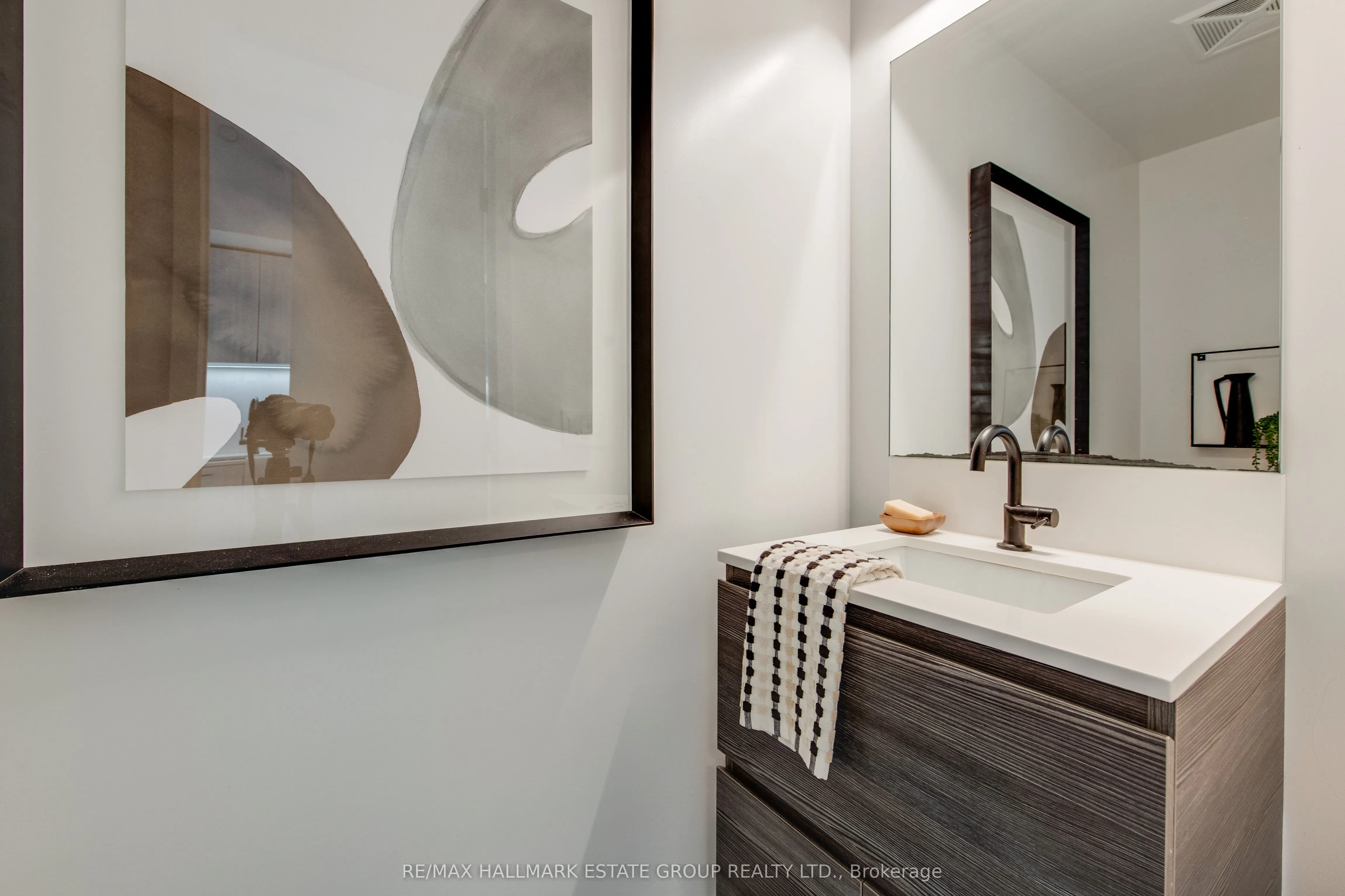 673 Kingston Road, #12