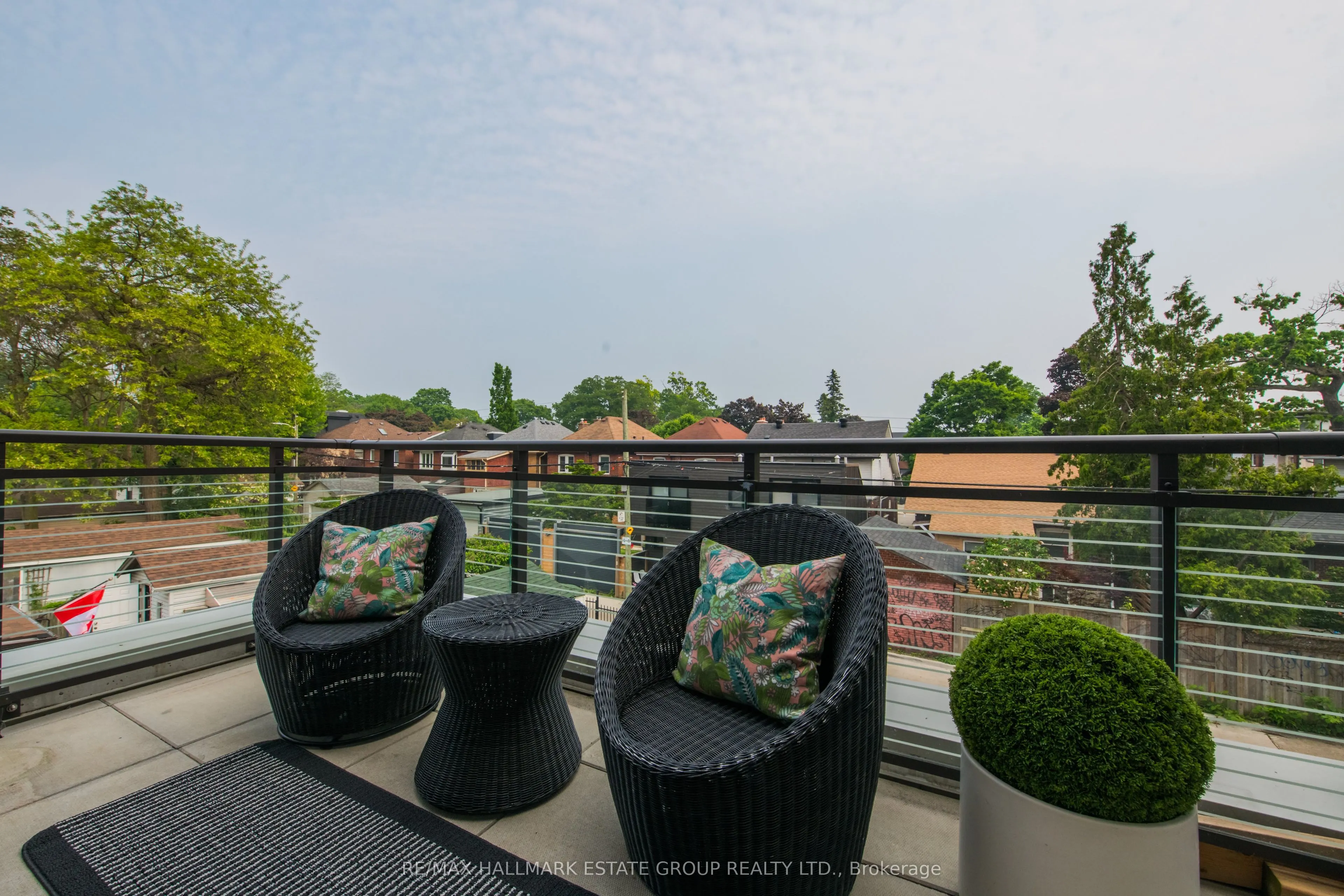 673 Kingston Road, #12