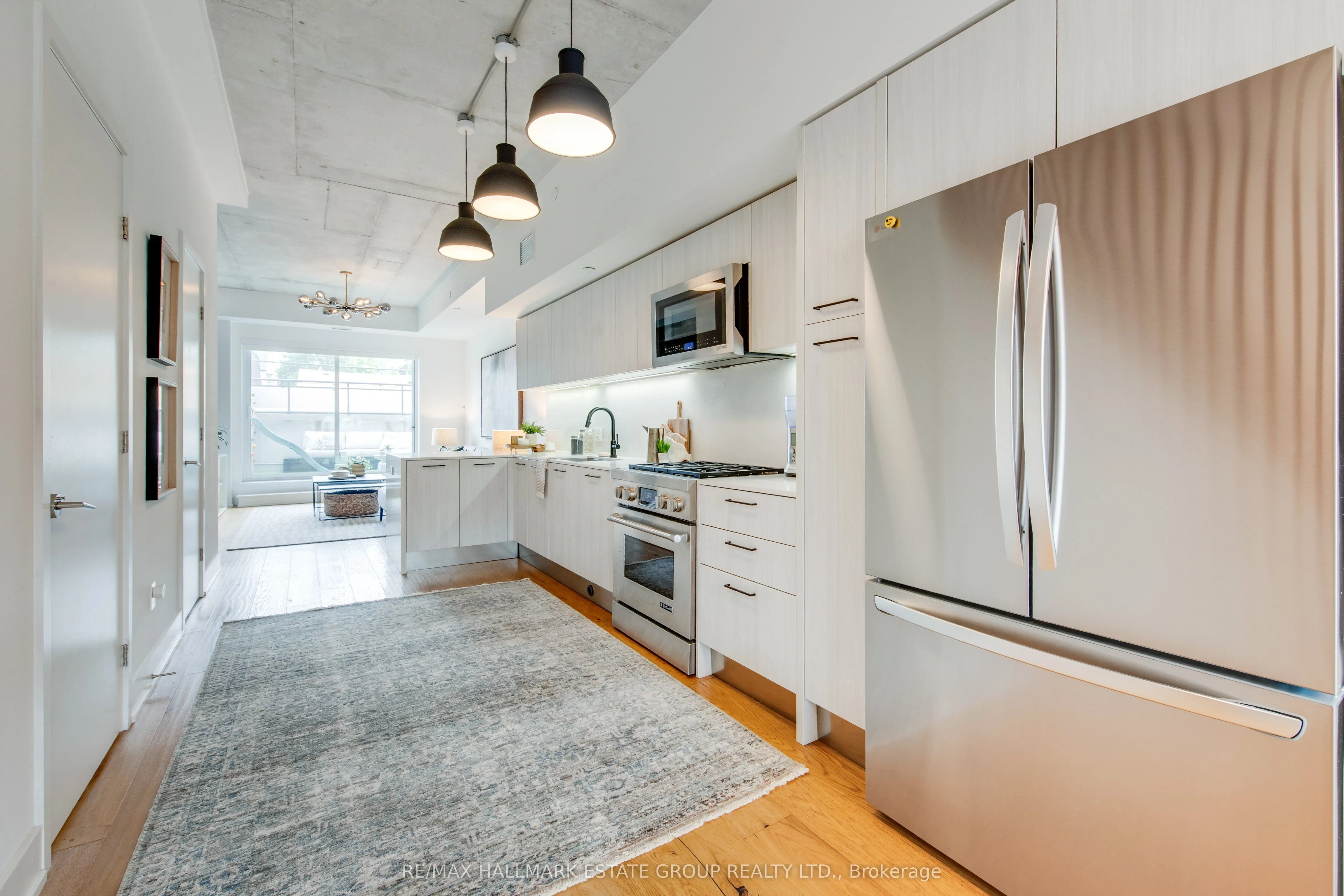 673 Kingston Road, #12