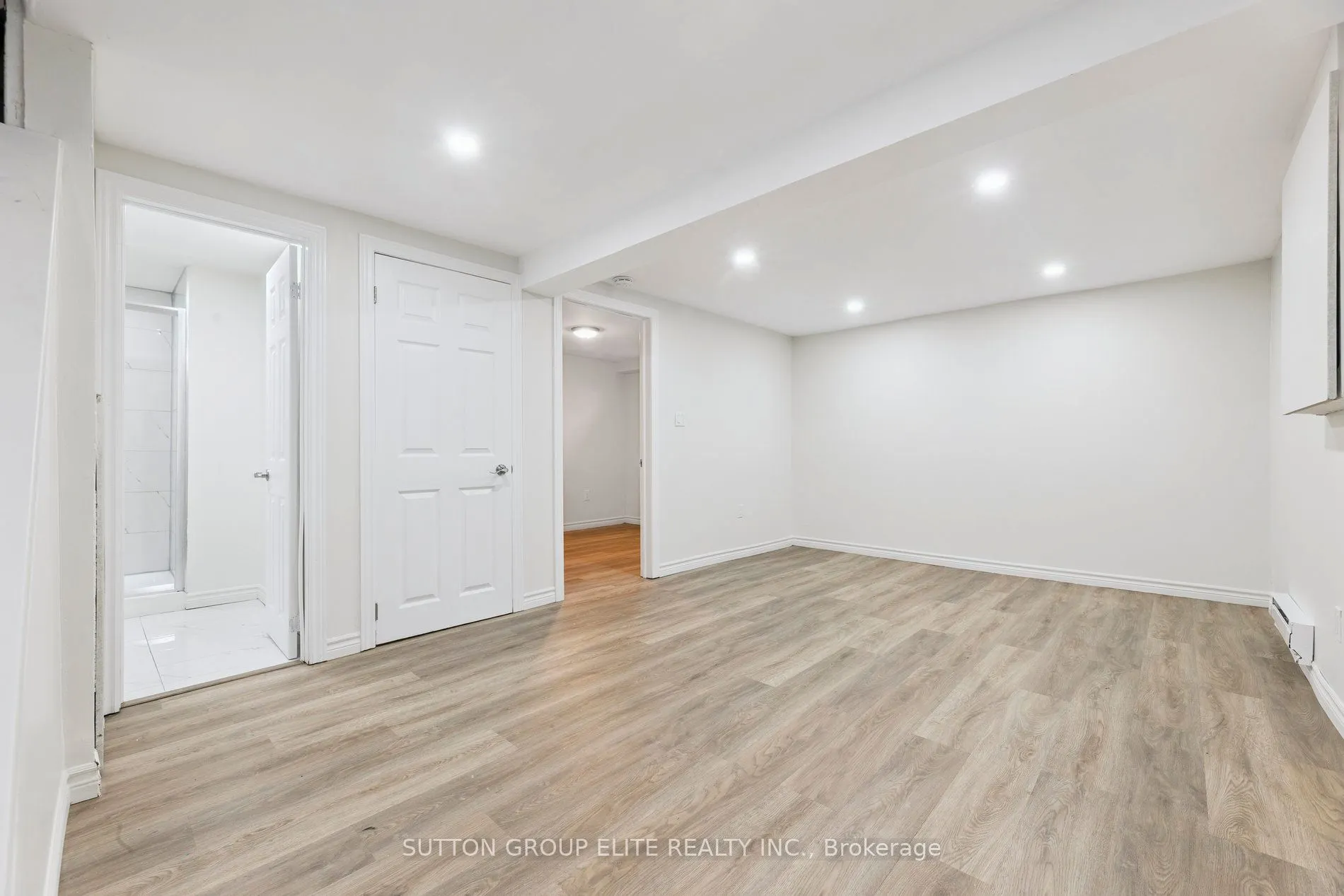 1010 Glen Street, #77