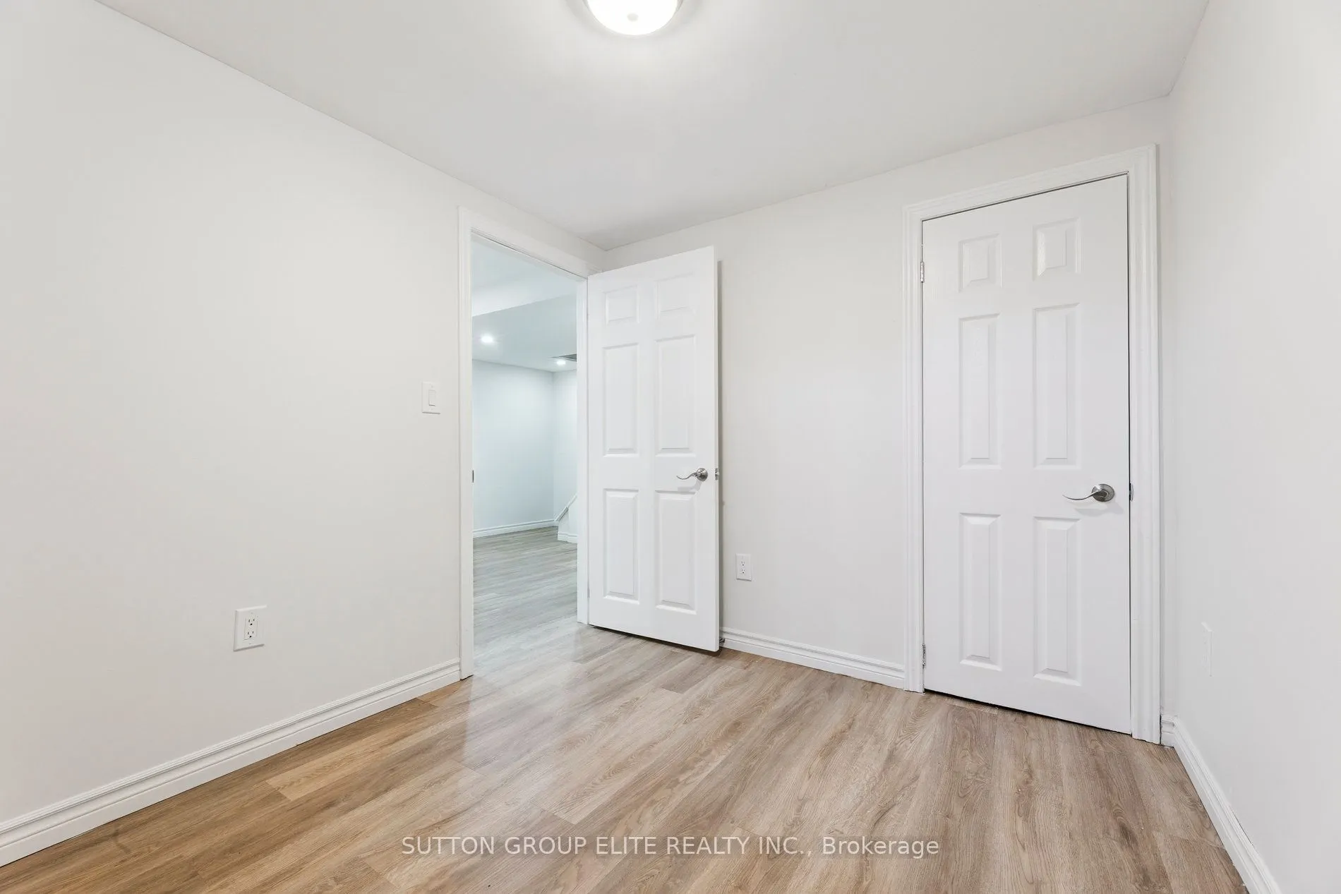 1010 Glen Street, #77