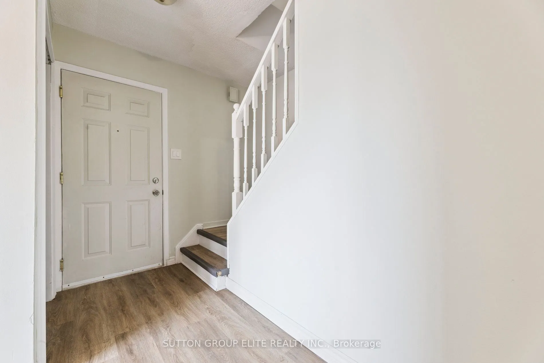 1010 Glen Street, #77