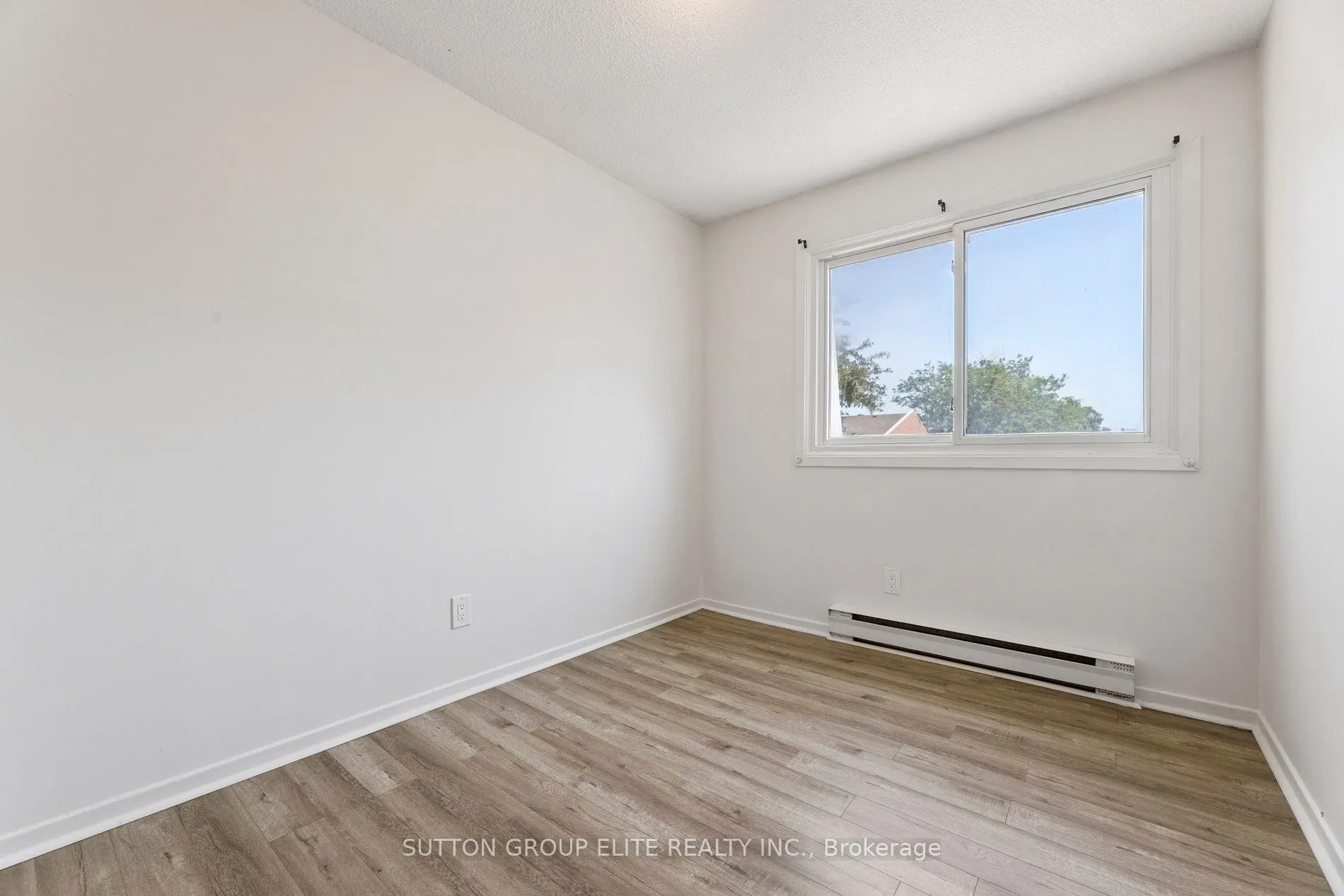 1010 Glen Street, #77
