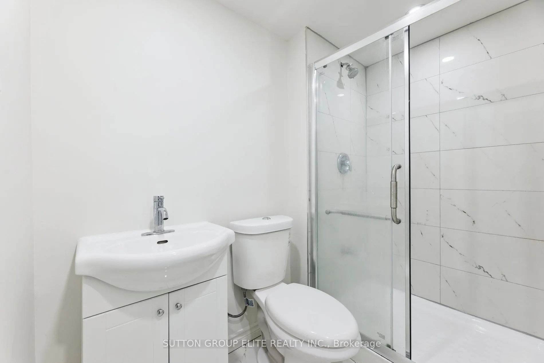 1010 Glen Street, #77