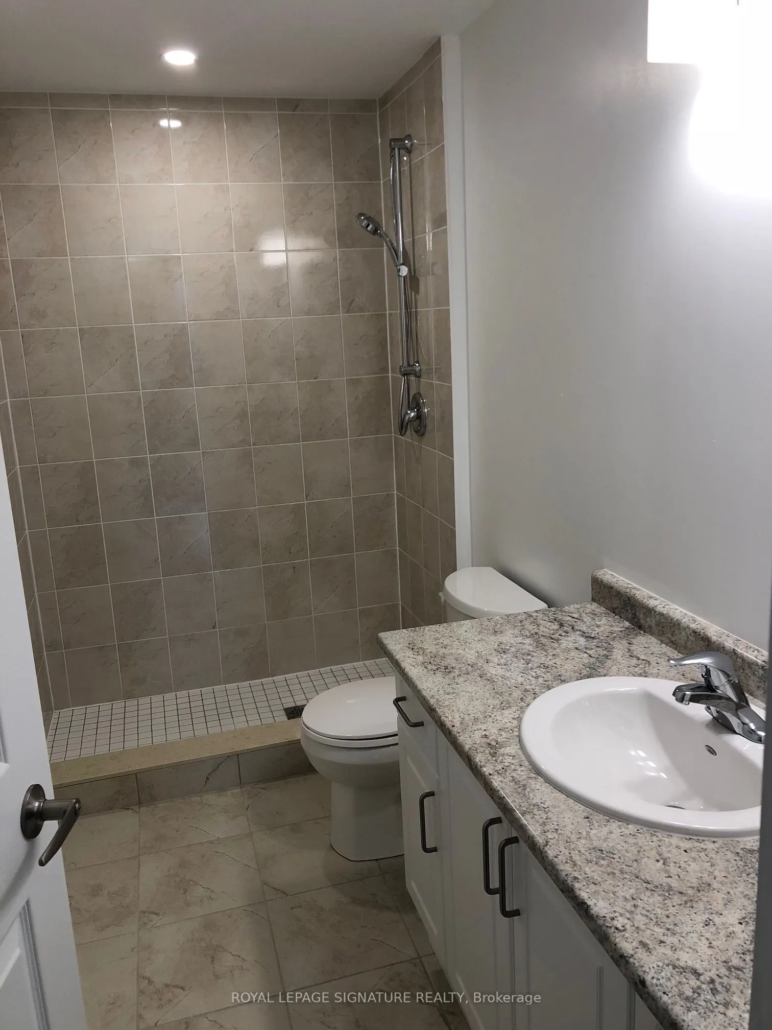21 Brookhouse Drive, #320