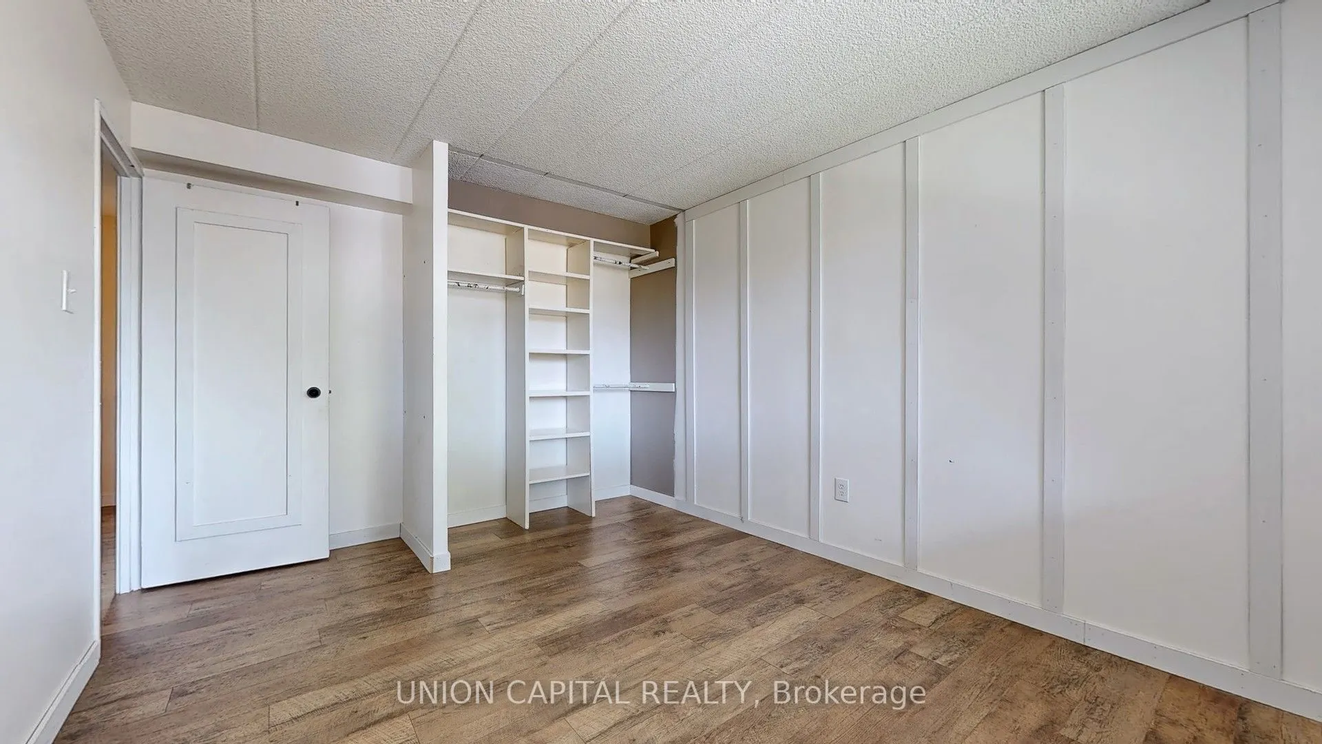 43 Taunton Road E, #27