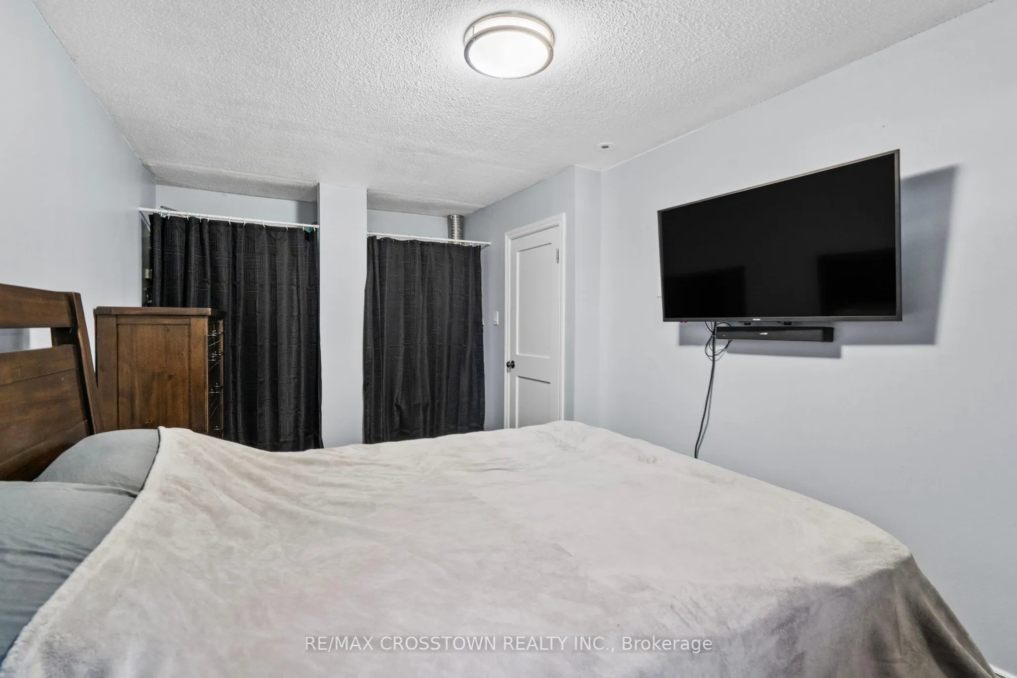 1010 Glen Street, #159
