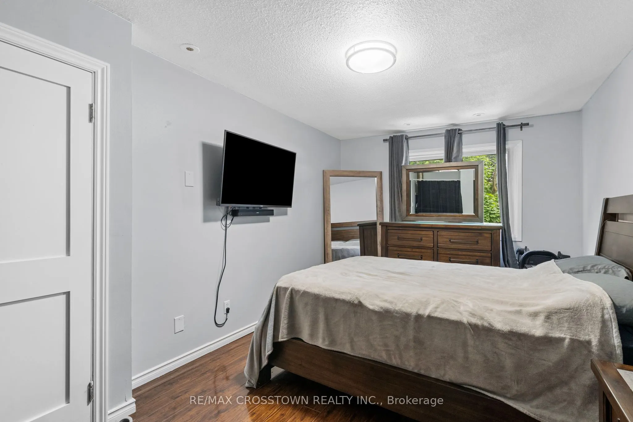 1010 Glen Street, #159