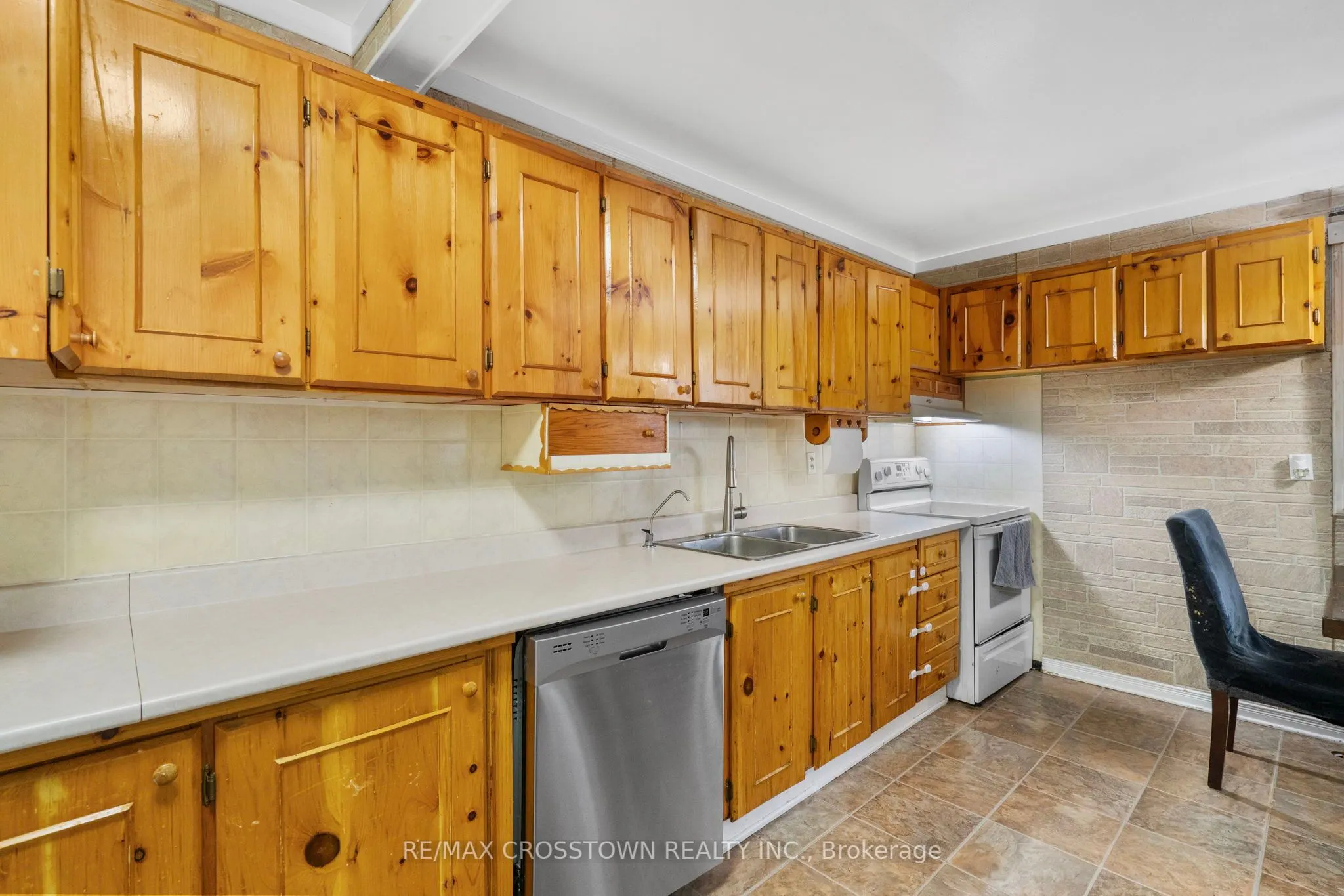 1010 Glen Street, #159