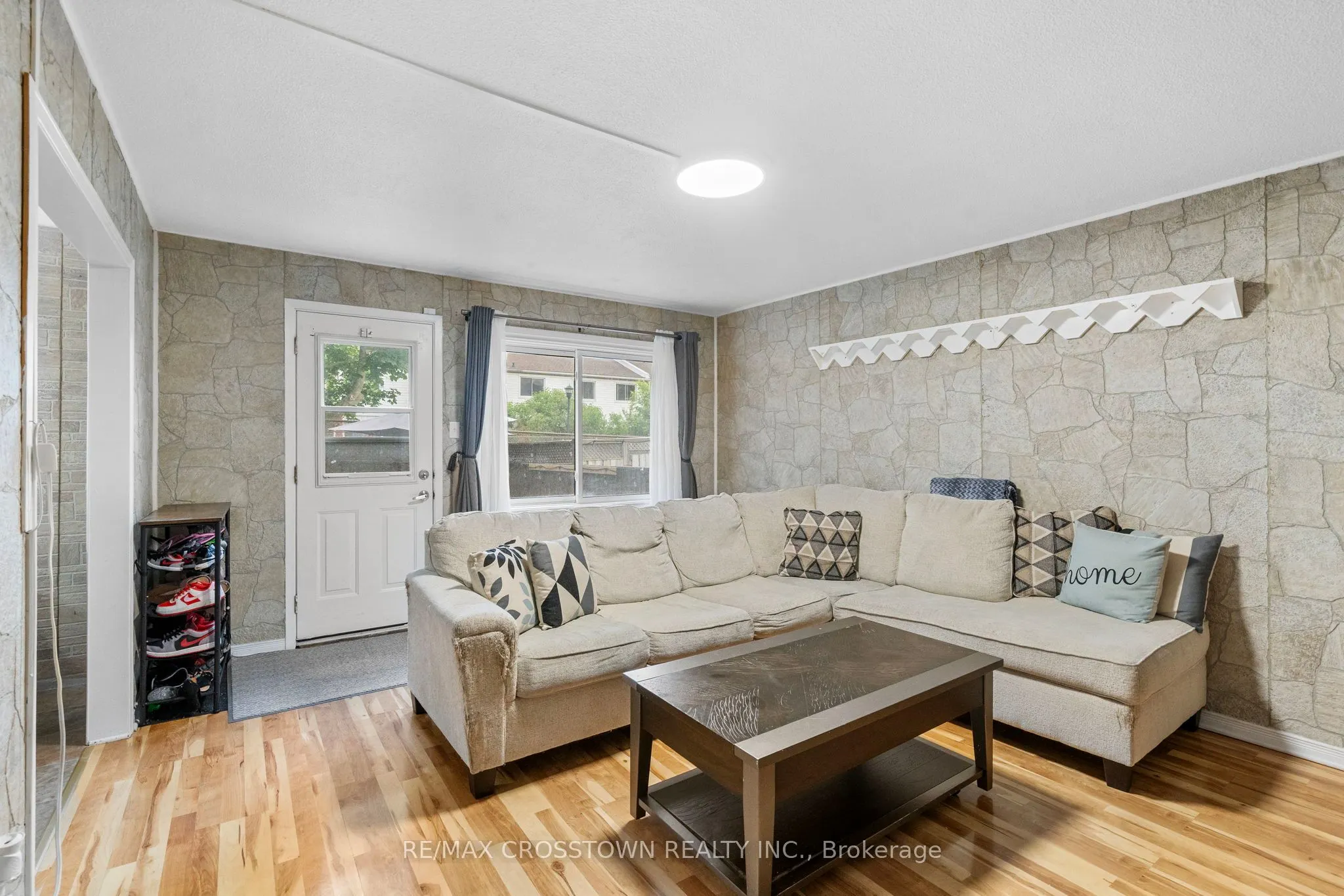 1010 Glen Street, #159