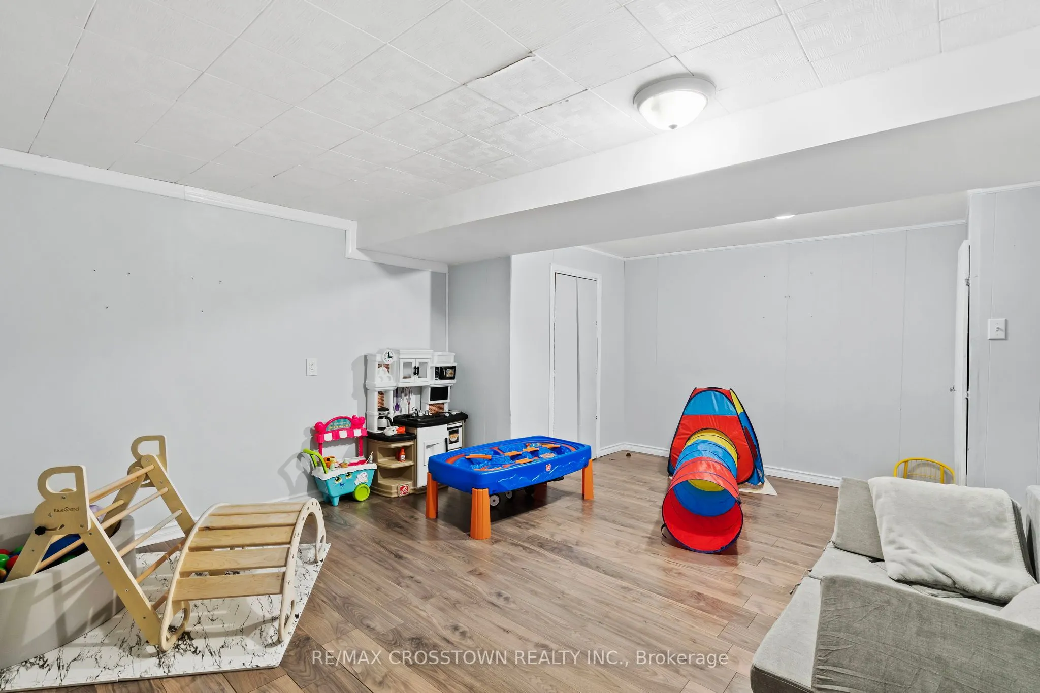 1010 Glen Street, #159