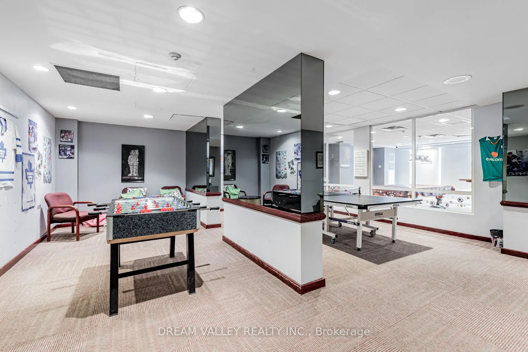 3233 Eglinton Avenue E, #1107
