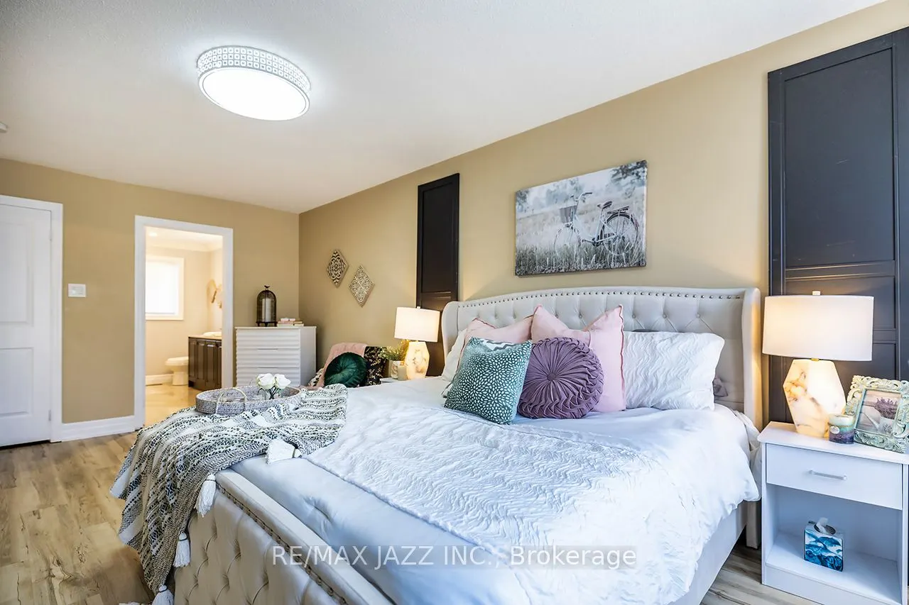 22 Kingswood Drive