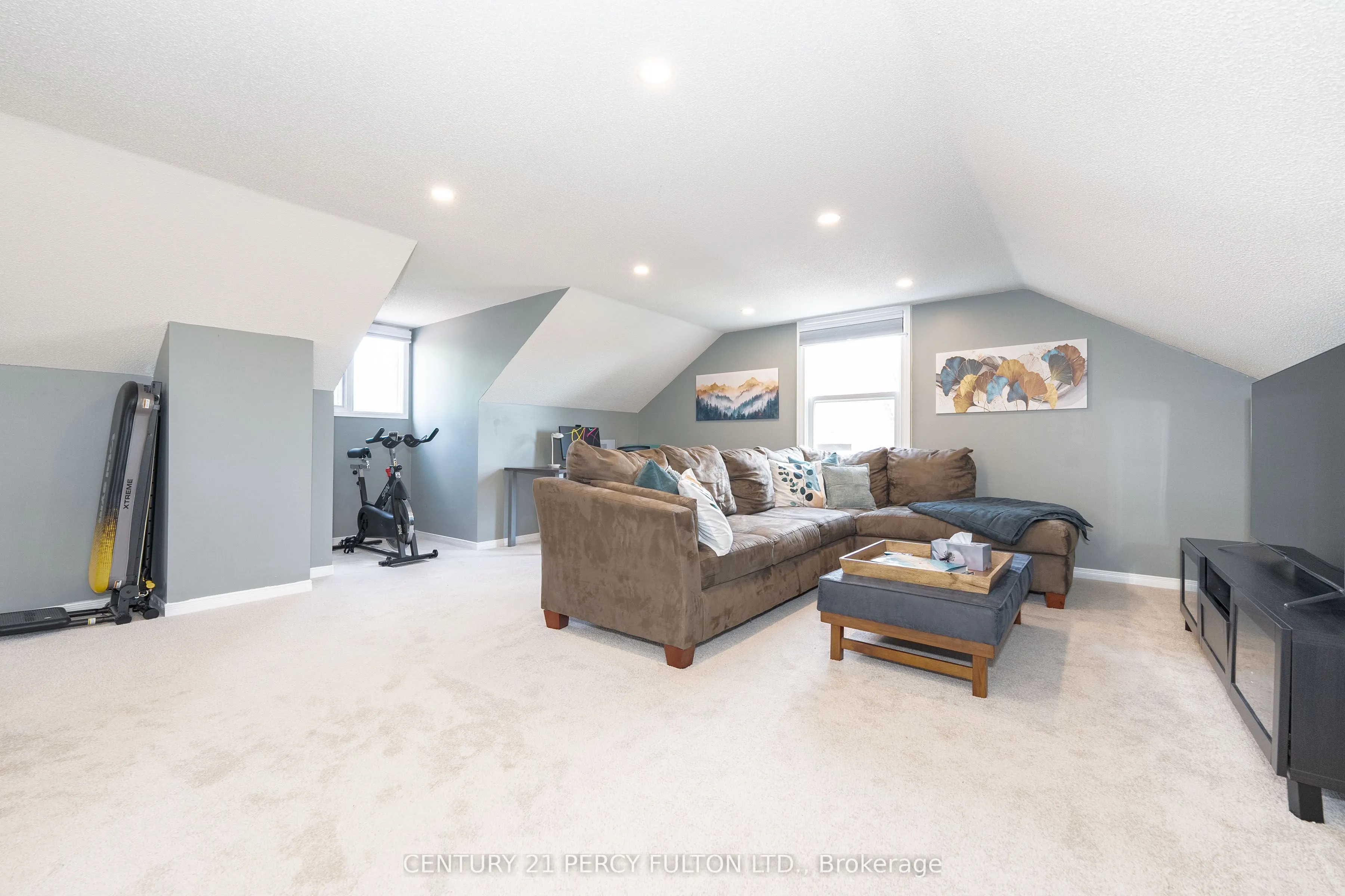 1032 Rambleberry Avenue