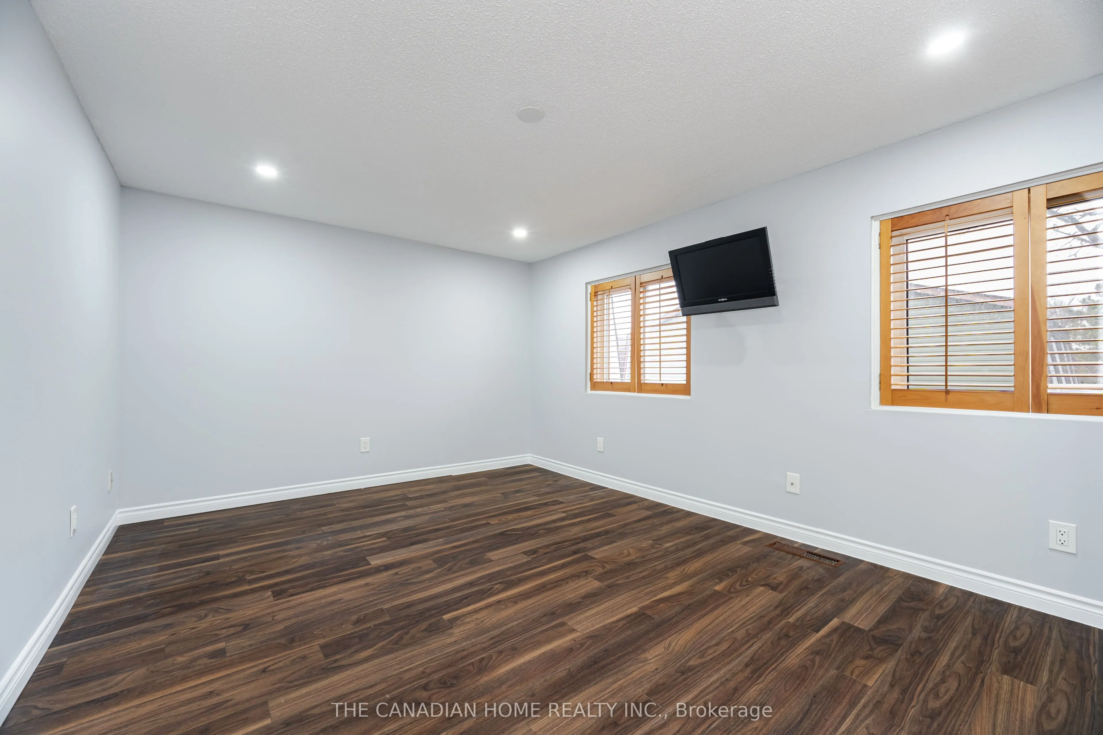 4662 Kingston Road, #98
