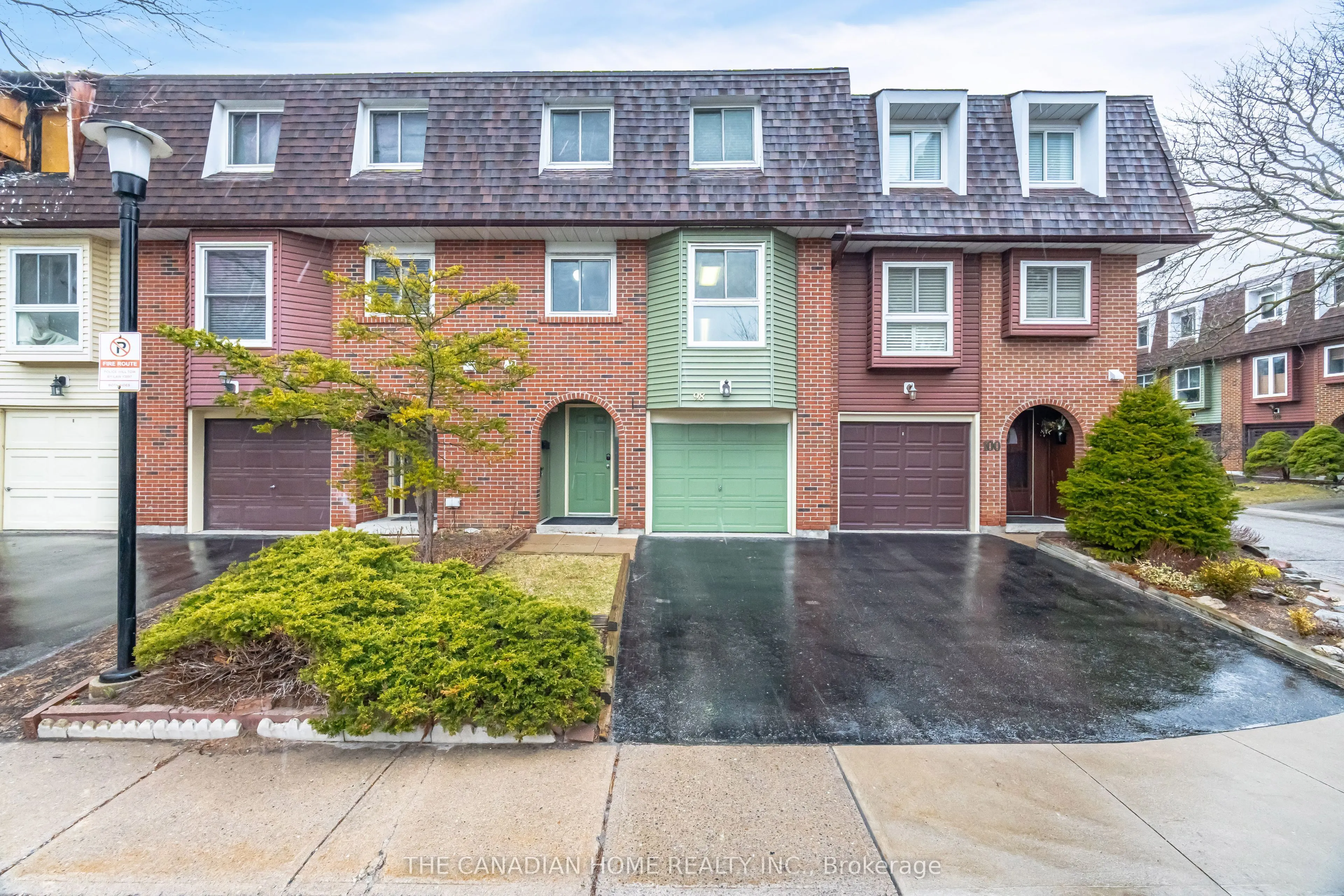 4662 Kingston Road, #98