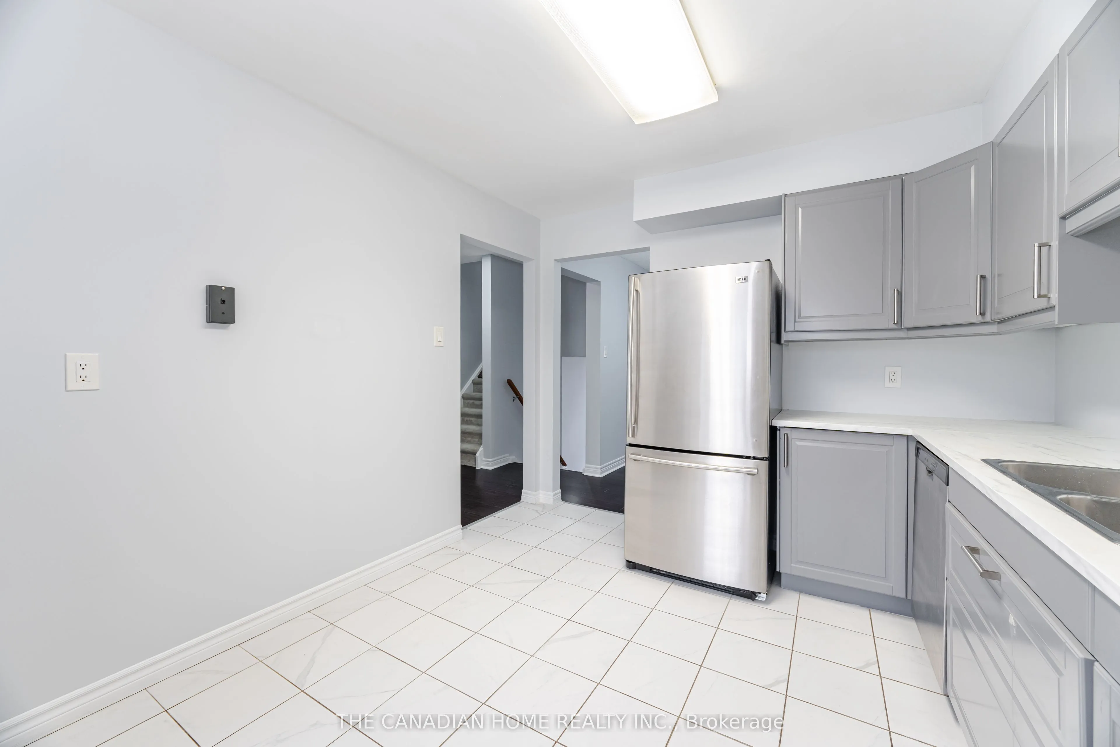 4662 Kingston Road, #98