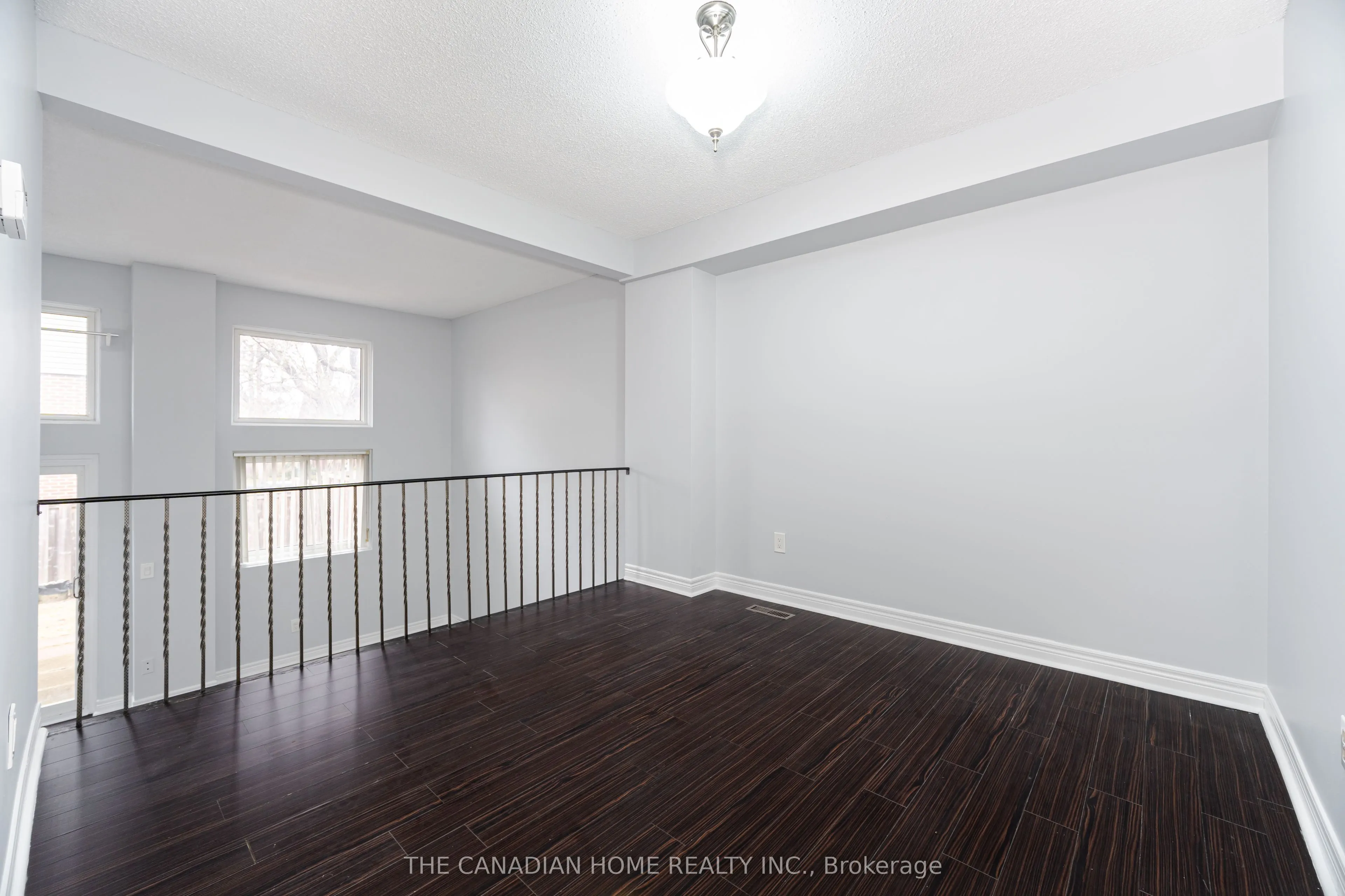 4662 Kingston Road, #98