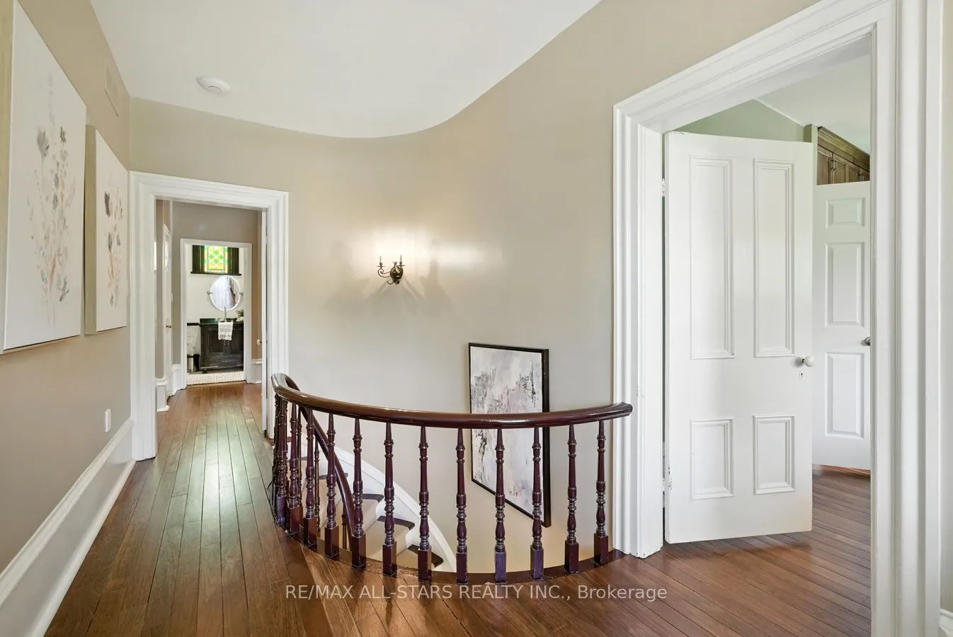 258 Cochrane Street