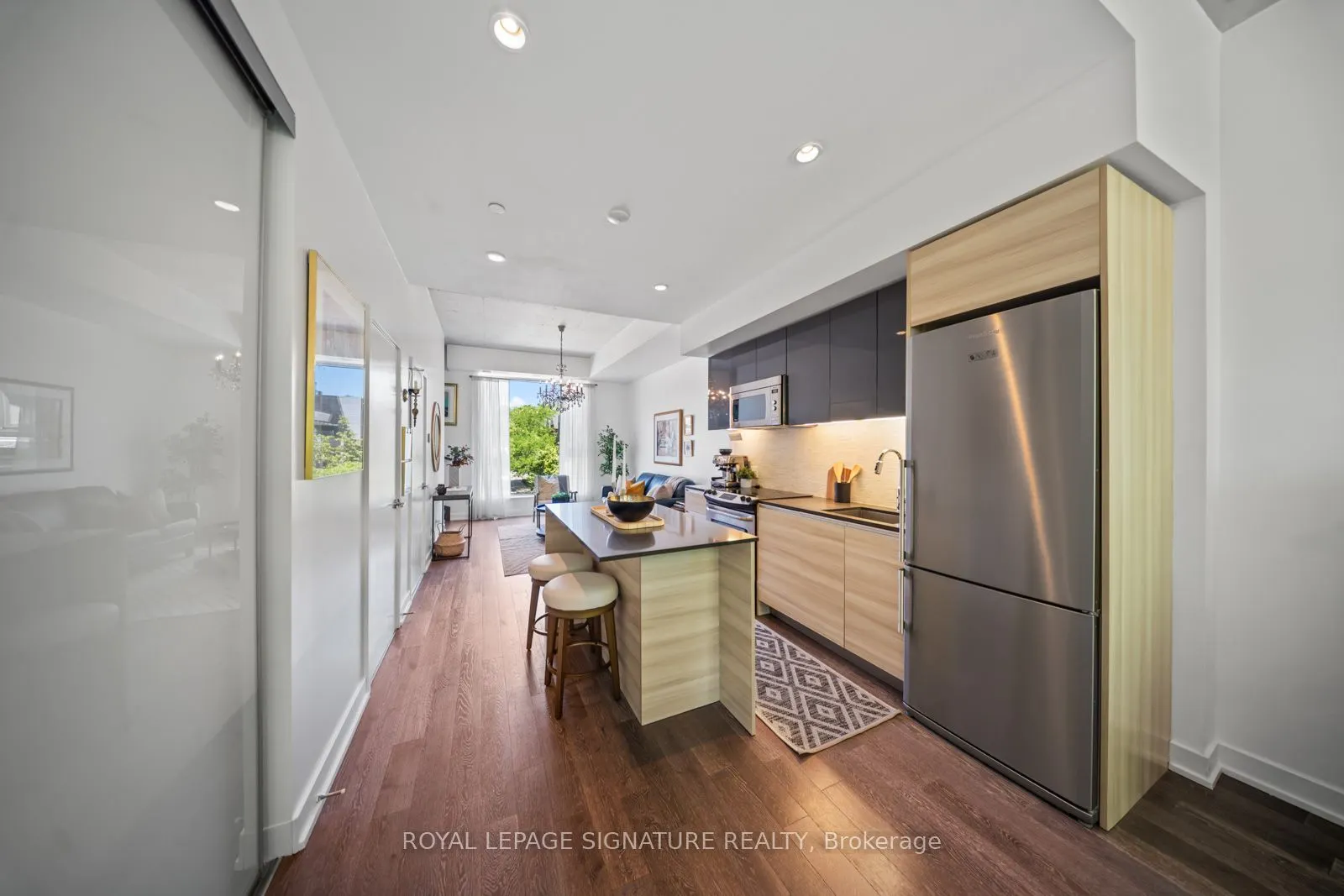 1190 Dundas Street E, #331