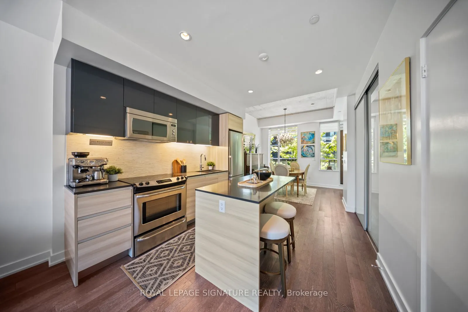 1190 Dundas Street E, #331